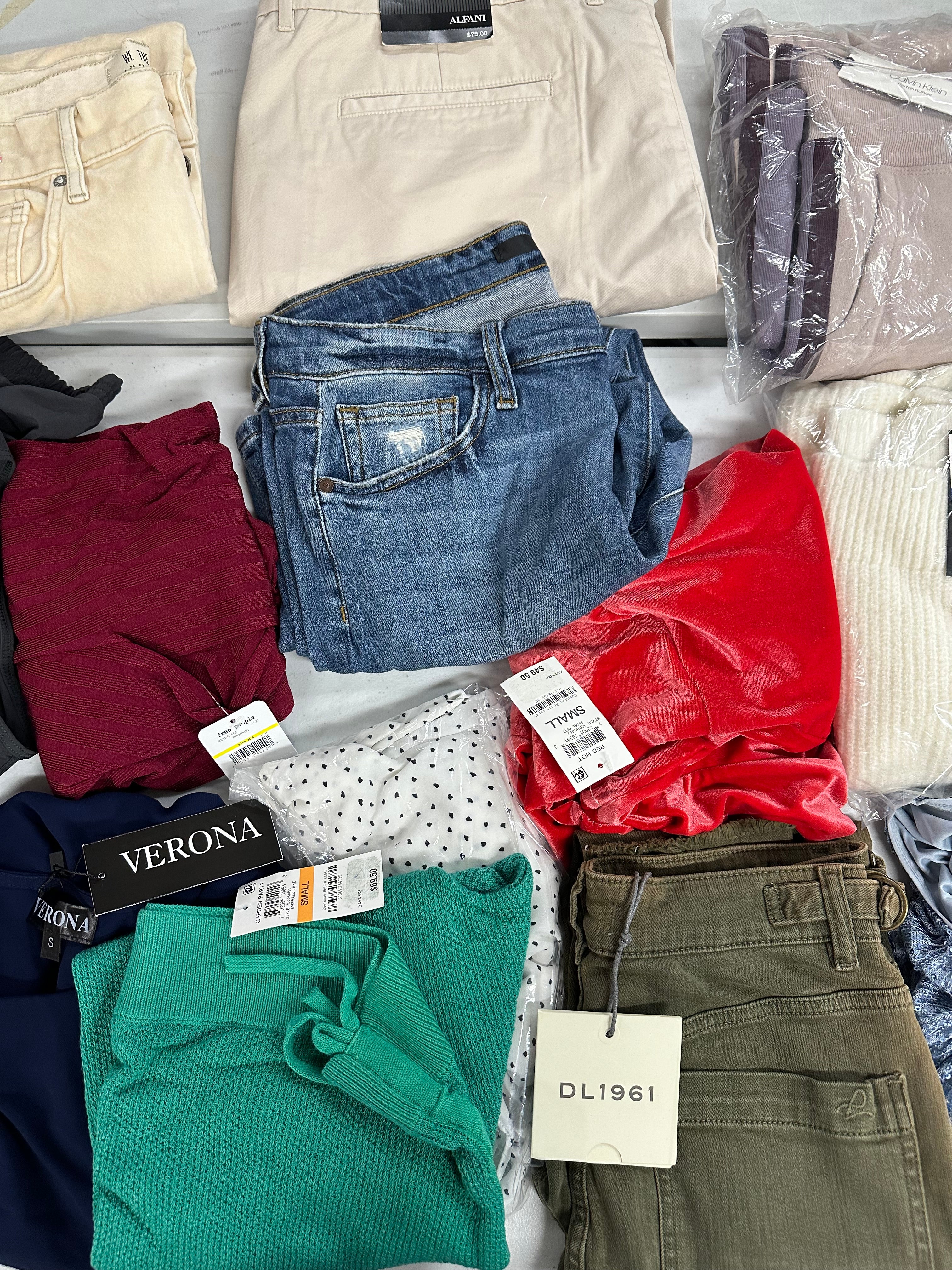 Women's Clothings Assorted Wholesale Lot, JOE'S JEANS, DL1961, CALVIN KLEIN, NORTH FACE, FREE PEOPLE, VERONA and more, 13 items, CUSTOMER RETURNS