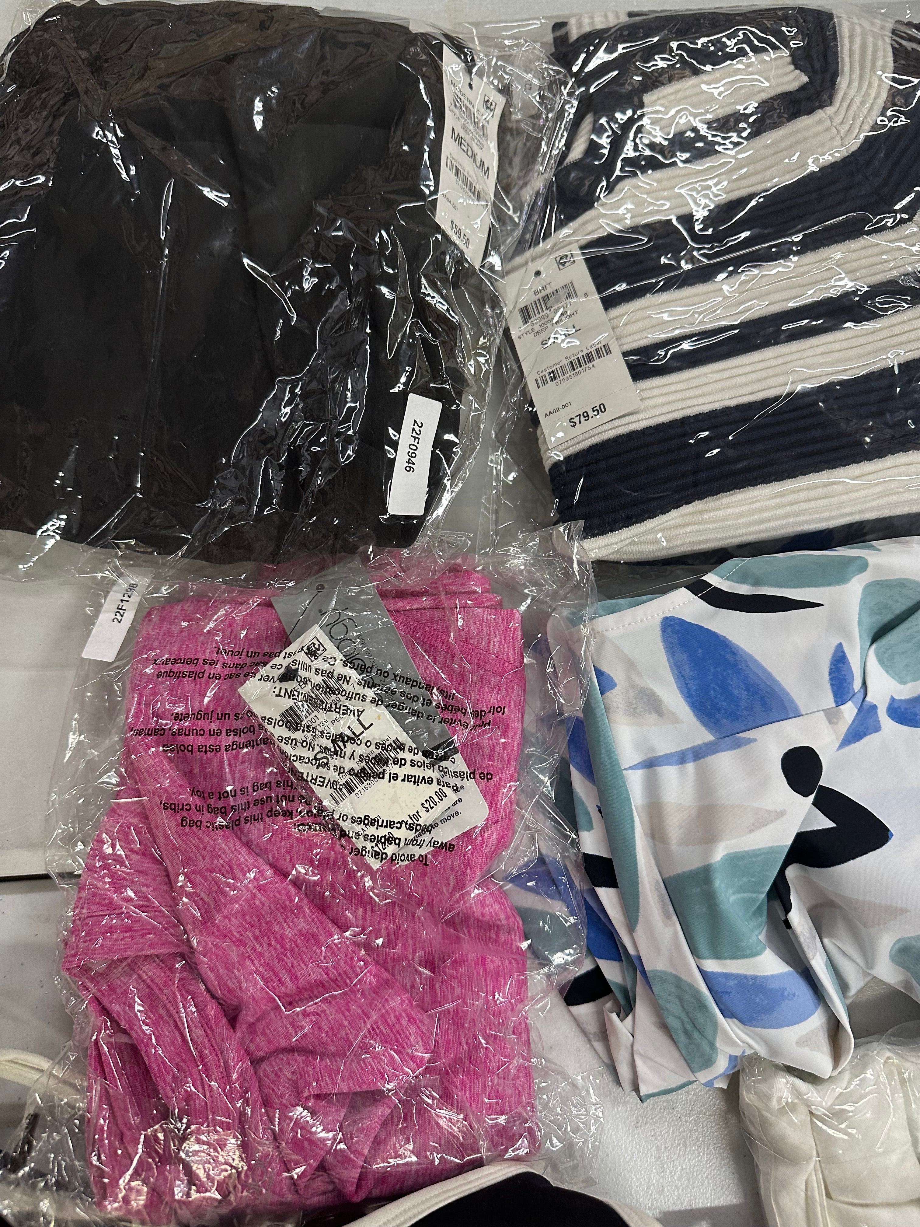 Women's Clothing Assorted Wholesale Lot, JOE'S JEANS, SPLENDID, DKNY, FREE PEOPLE, VINCE CAMUTO, CALVIN KLEIN and more, 18 items, CUSTOMER RETURNS