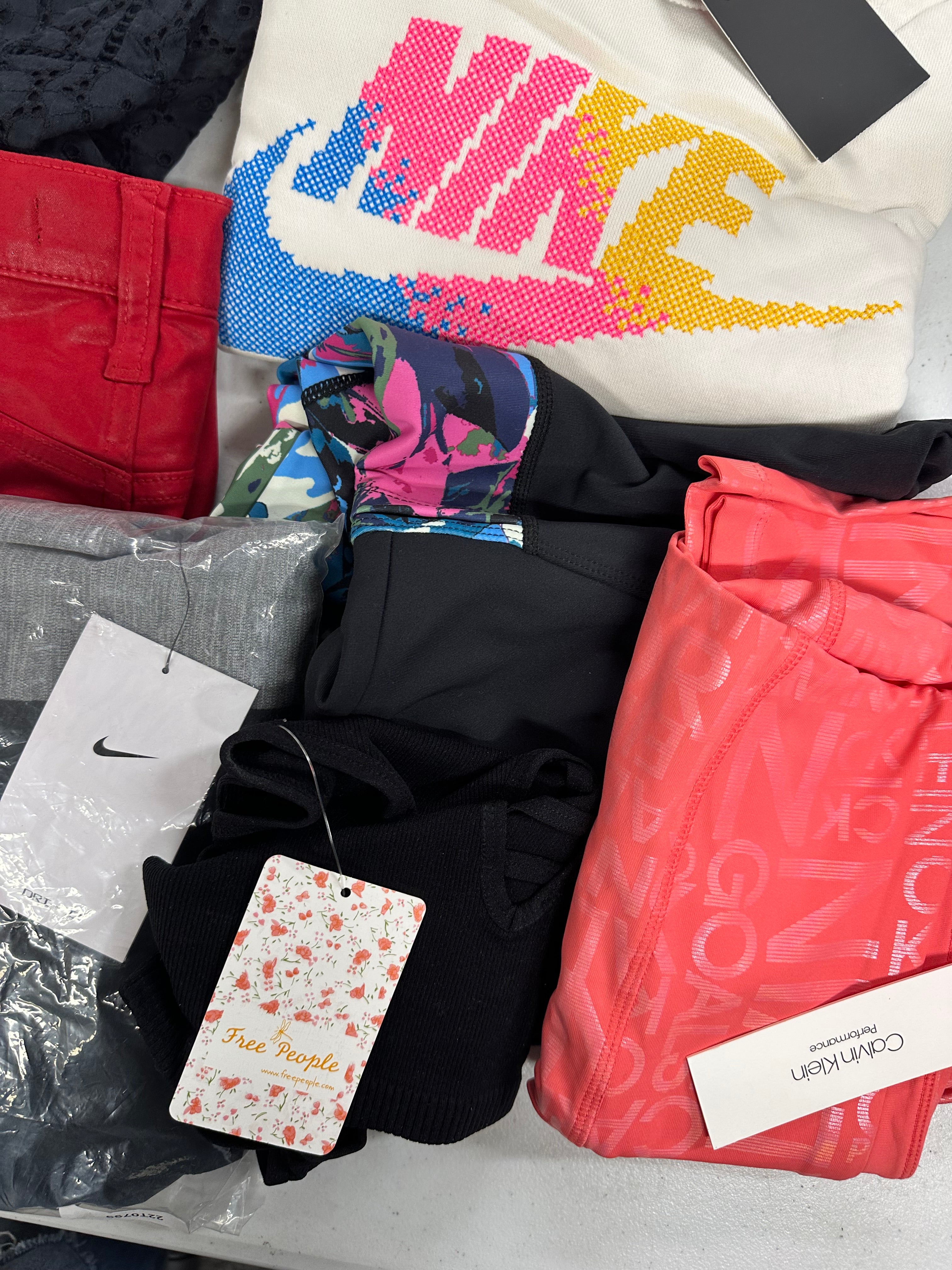 Women's Clothings Assorted Wholesale Lot, NIKE, LUCKY BRAND, CALVIN KLEIN, ADIDAS, DKNY,JOE'S JEANS, NATORI and more, 17 items, CUSTOMER RETURNS