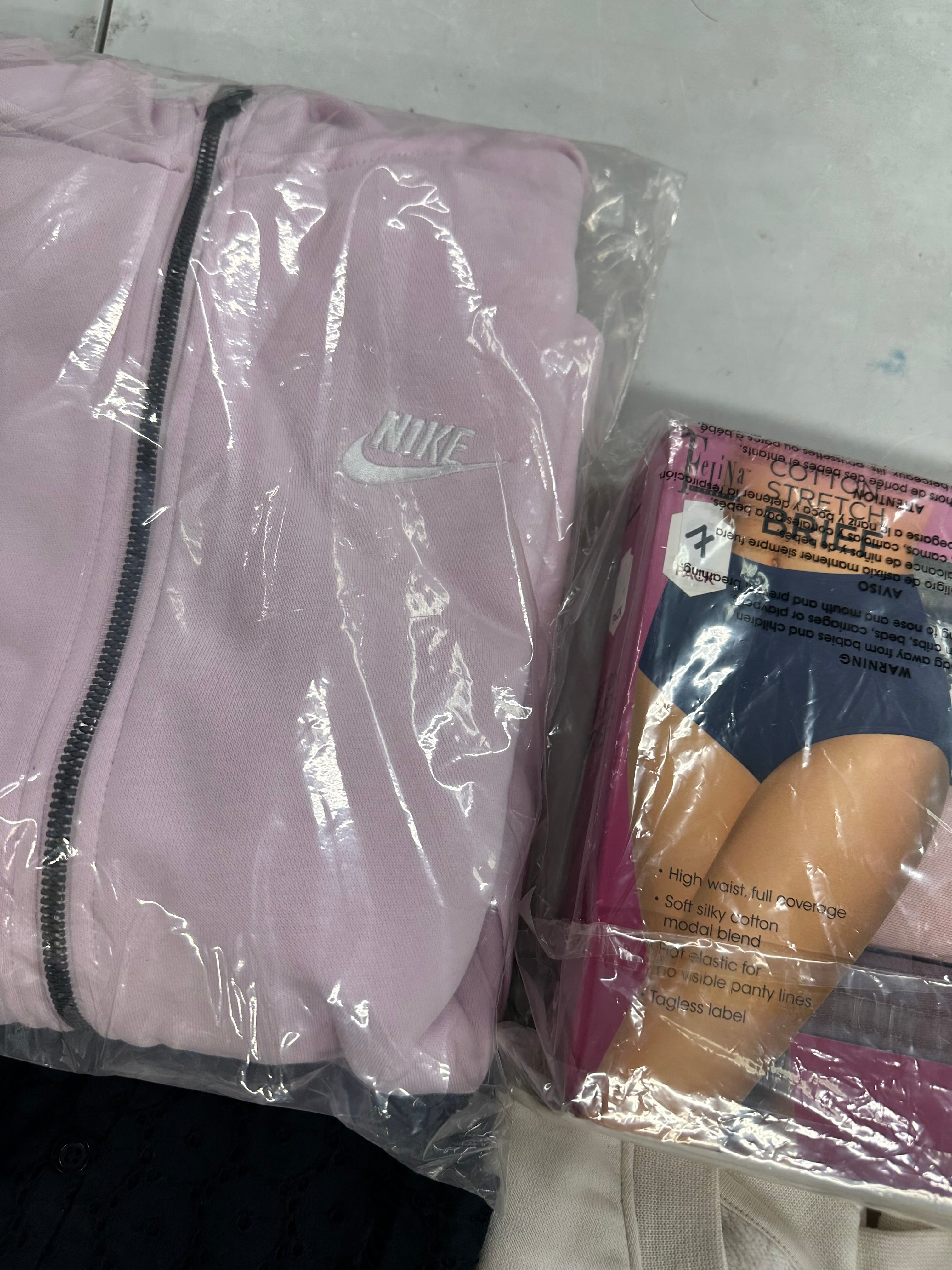 Women's Clothings Assorted Wholesale Lot, NIKE, LUCKY BRAND, CALVIN KLEIN, ADIDAS, DKNY,JOE'S JEANS, NATORI and more, 17 items, CUSTOMER RETURNS