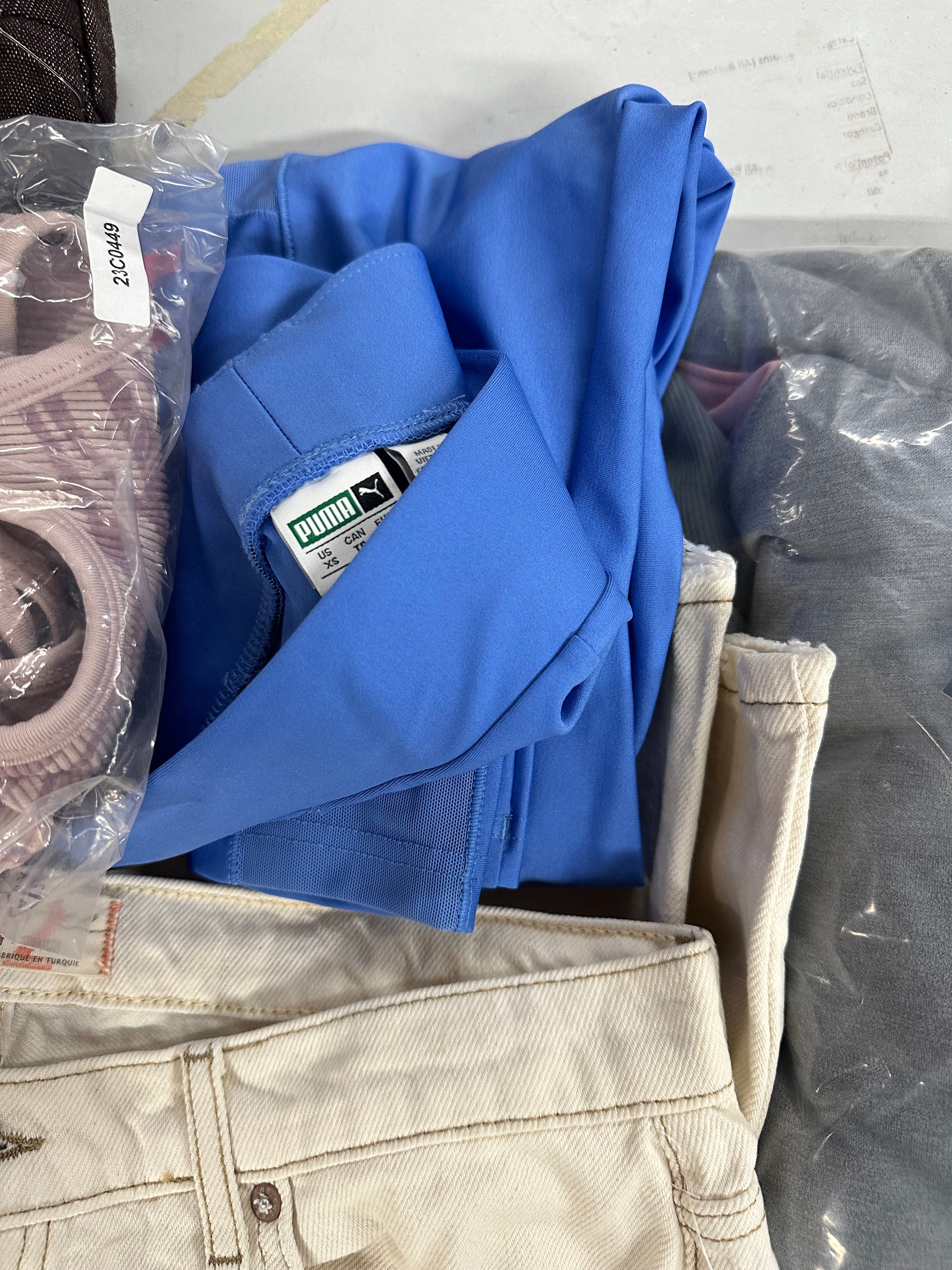 Women's Clothing Assorted Wholesale Lot, POLO RALPH LAUREN, NIKE, CHAMPION, CALVIN KLEIN, AMERICAN APPAREL, FRAME and more, 15 items, CUSTOMER RETURNS