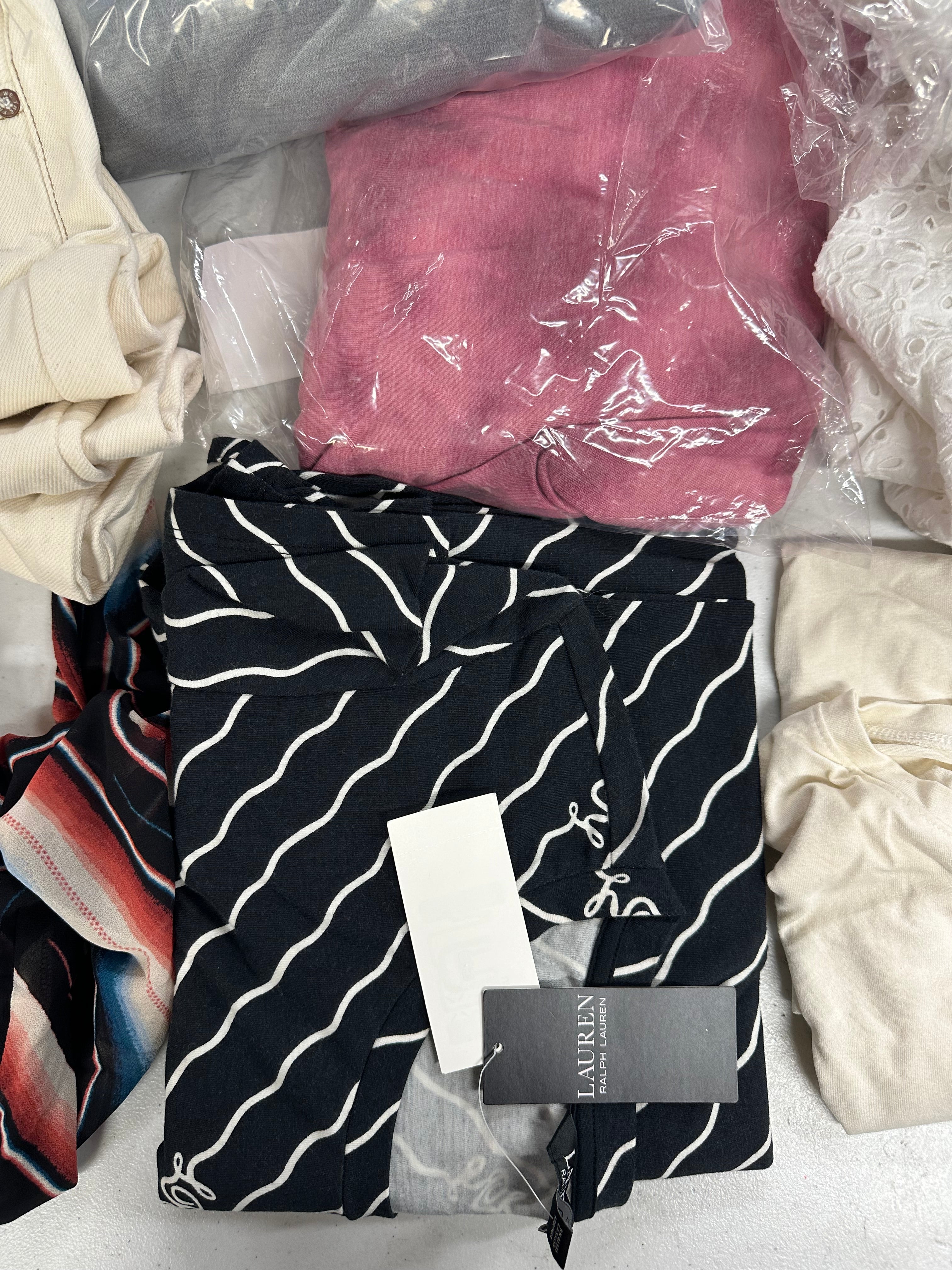 Women's Clothing Assorted Wholesale Lot, POLO RALPH LAUREN, NIKE, CHAMPION, CALVIN KLEIN, AMERICAN APPAREL, FRAME and more, 15 items, CUSTOMER RETURNS