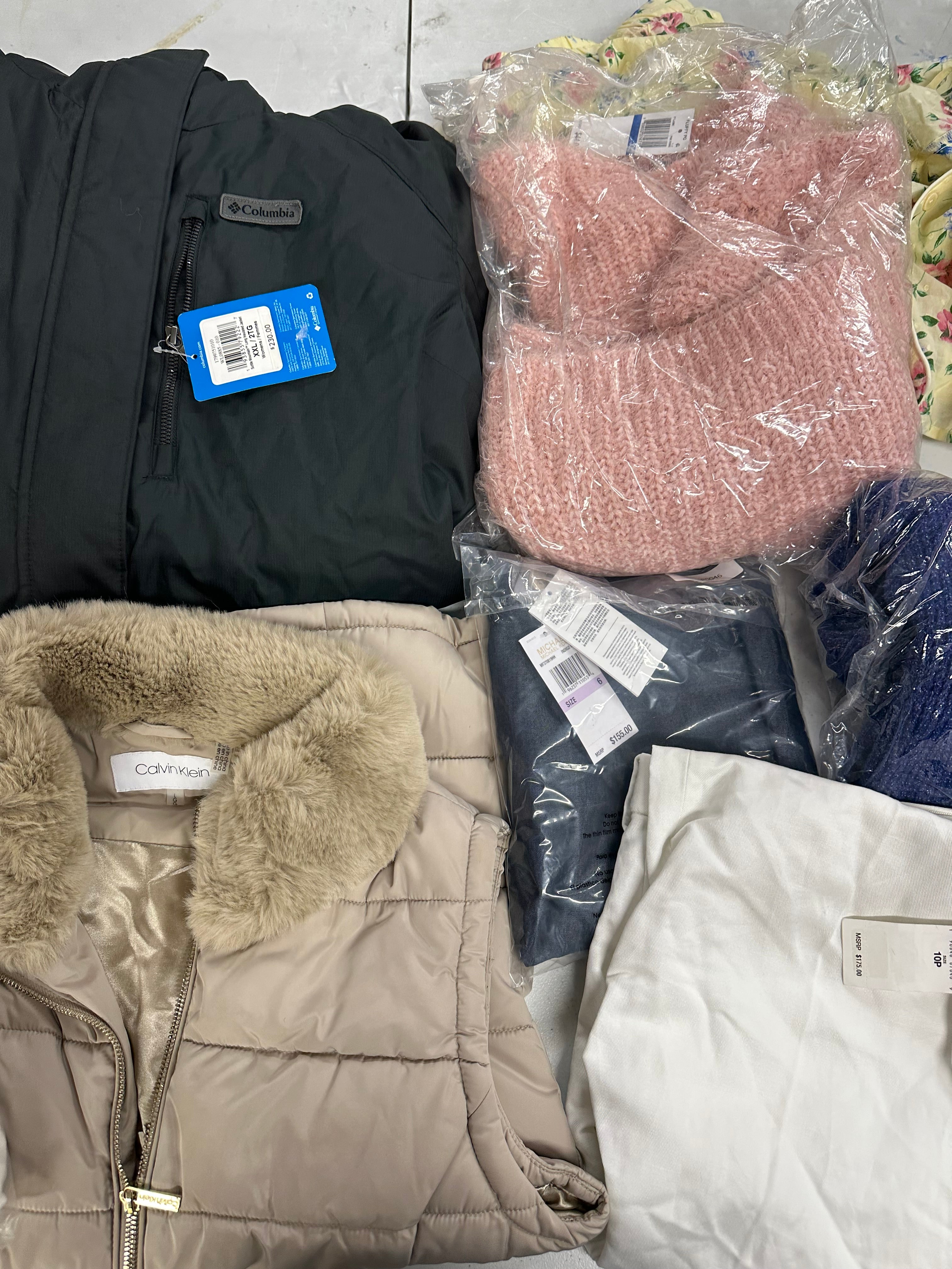 Women's Clothings Assorted Wholesale Lot, COLUMBIA, MICHAEL KORS, LAUREN RALPH LAUREN, CALVIN KLEIN, FRESHMAN and more, 8 items, CUSTOMER RETURNS