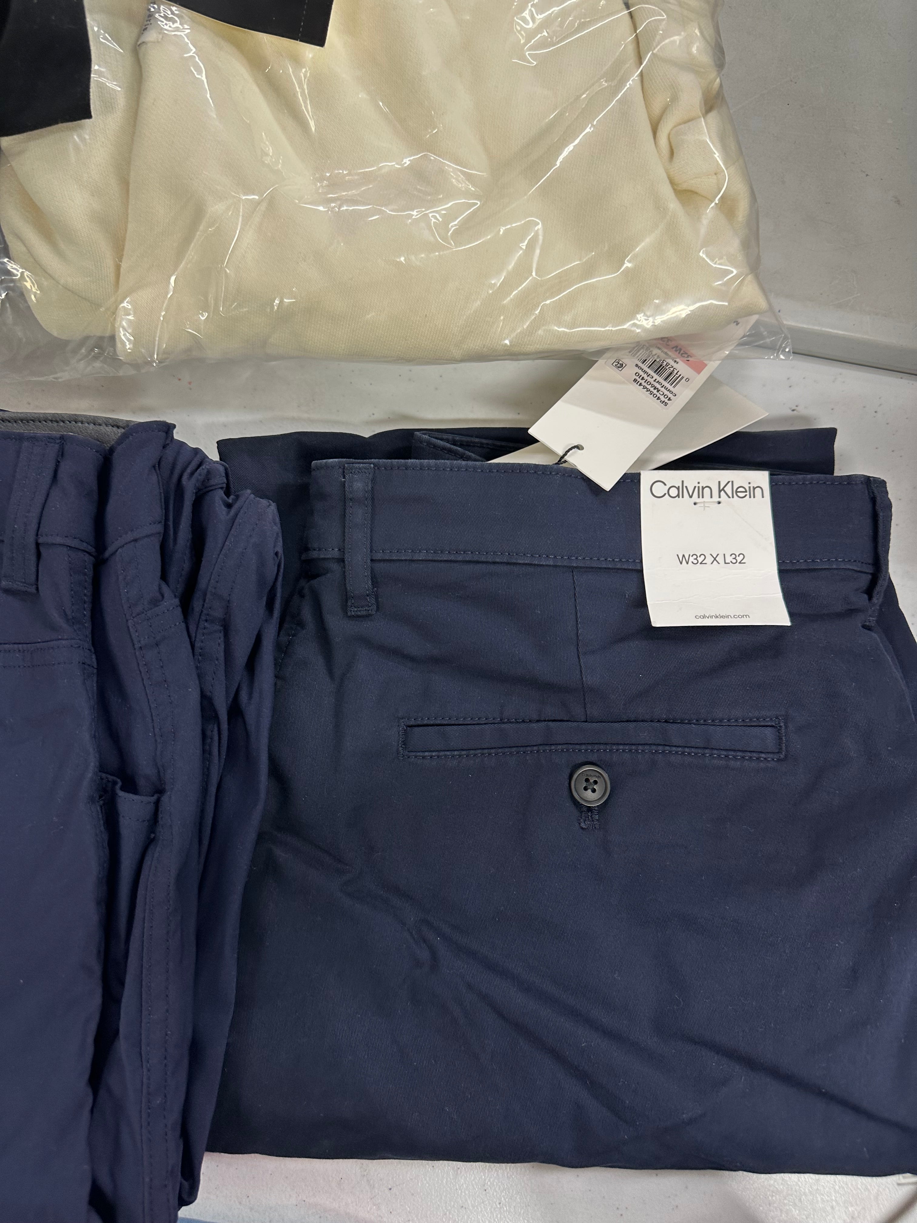 Men's Clothings Assorted Wholesale Lot, TOMMY HILFIGER, CALVIN KLEIN, POLO RALPH LAUREN, NOXS, EDDIE BAUER and more, 6 items, CUSTOMER RETURNS