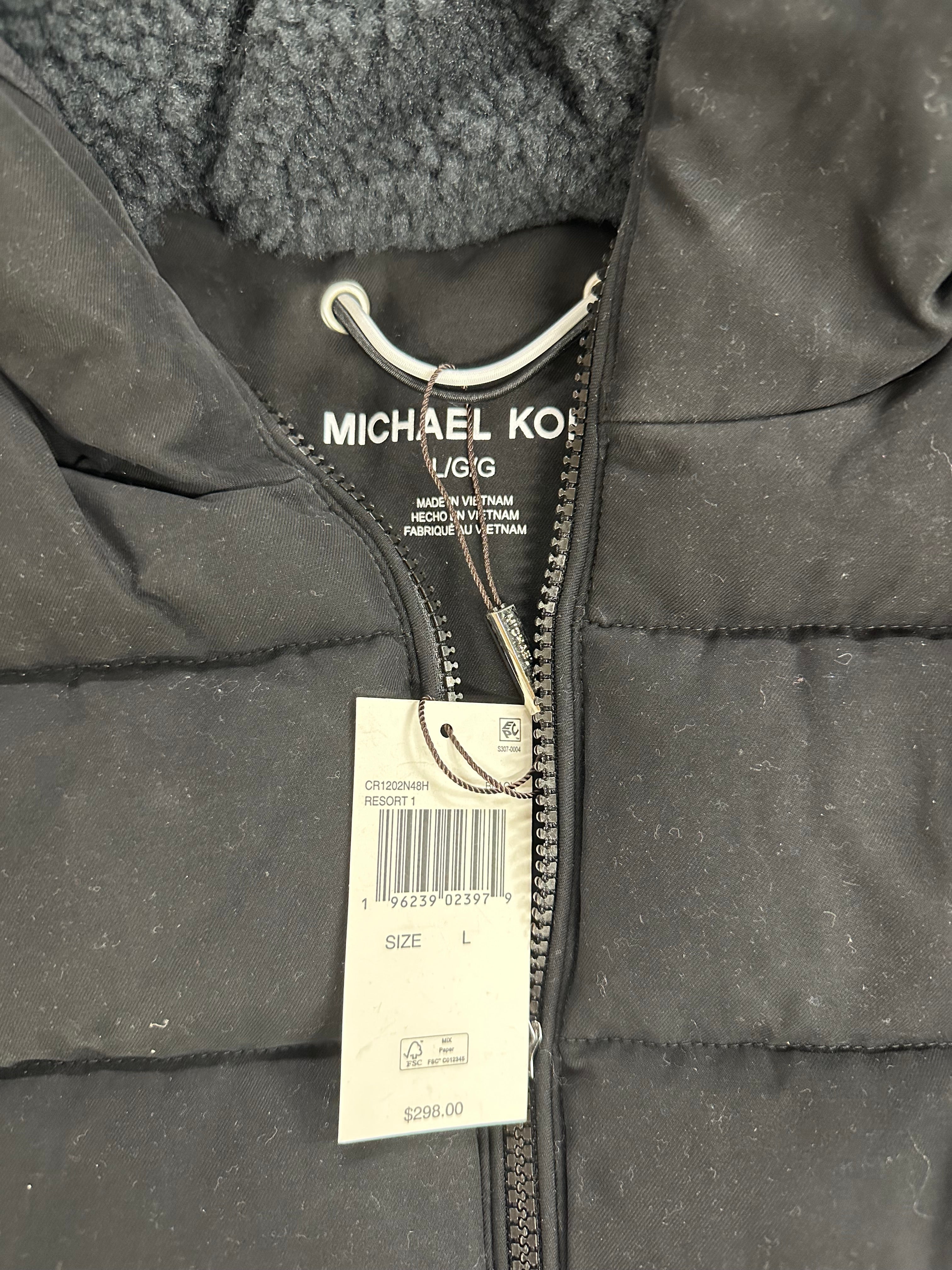 Men's Clothings Assorted Wholesale Lot, POLO RALPH LAUREN, MICHAEL KORS, CALVIN KLEIN, PUMA, TAYION  and more, 7 items, CUSTOMER RETURNS