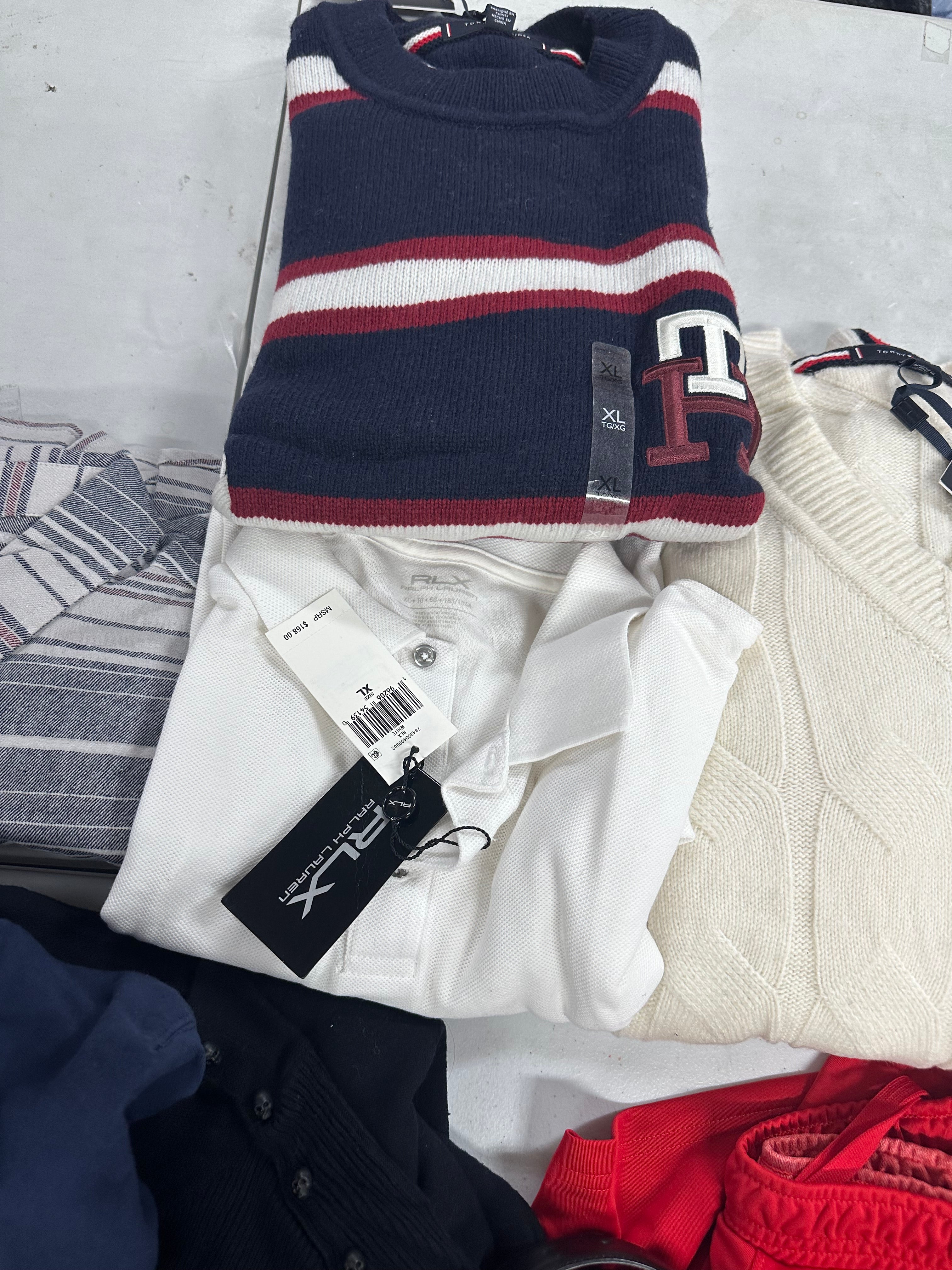 Men's Clothings Assorted Wholesale Lot, UNDER ARMOUR, LEVI'S, TOMMY HILFIGER, LAUREN RALPH LAUREN and more, 12 items, CUSTOMER RETURNS