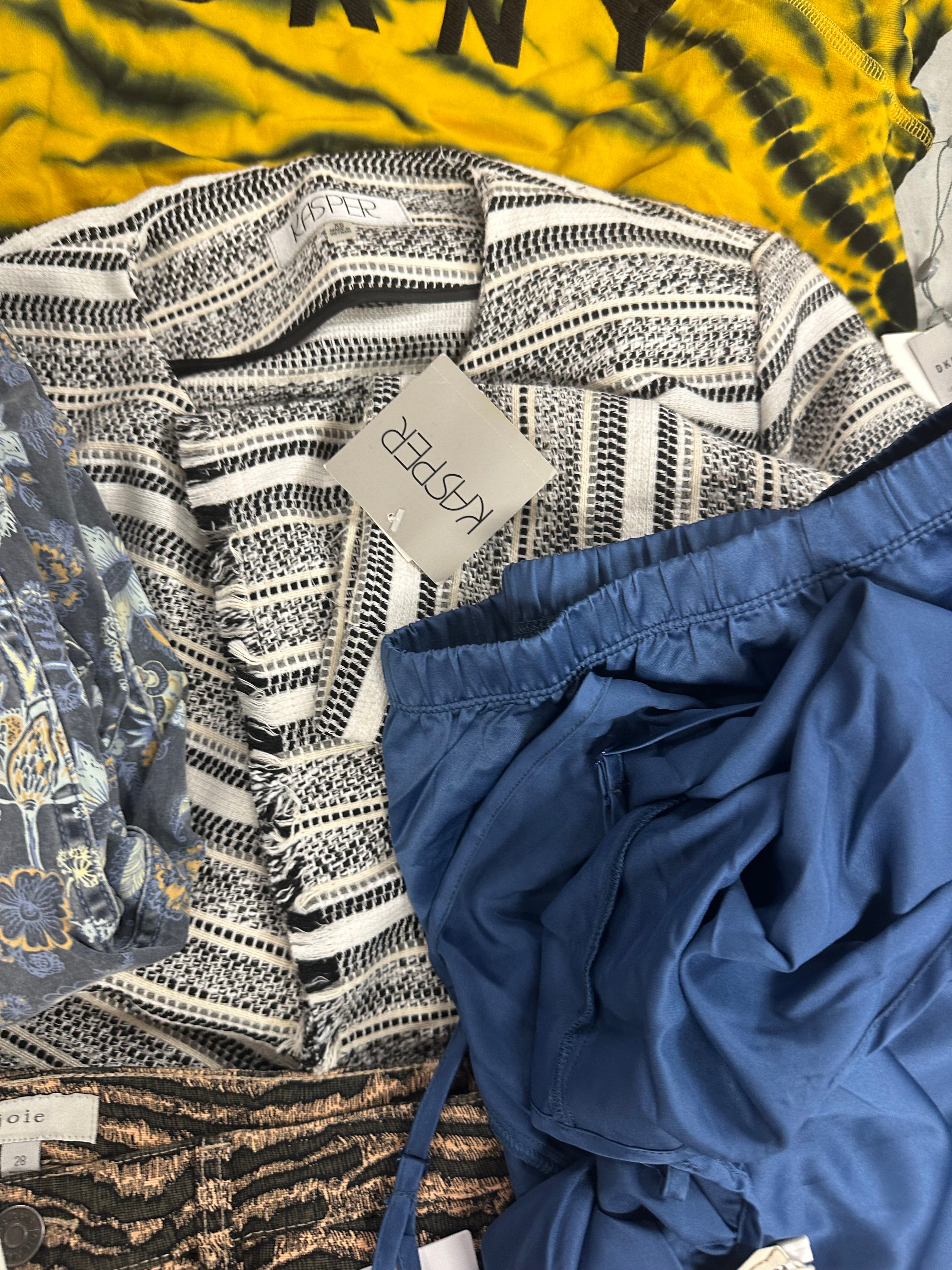 Women's Clothing Pants and Others, Wholesale Lot, JOE'S JEANS, SR+, JOIE, DKNY, ANNE KLEIN, KASPER and more, 14 items, Shelf Pulls, MSRP $1,368