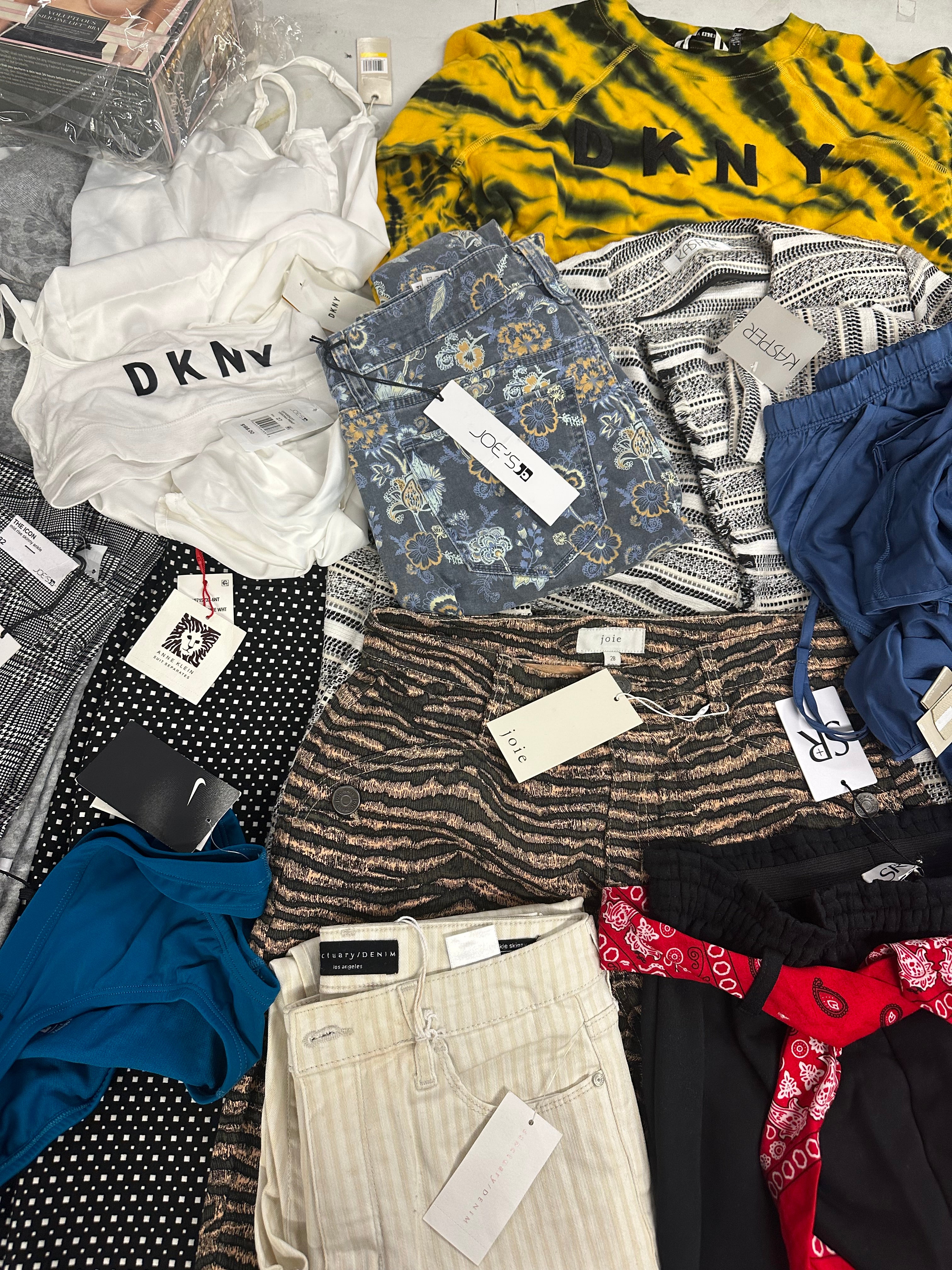 Women's Clothing Pants and Others, Wholesale Lot, JOE'S JEANS, SR+, JOIE, DKNY, ANNE KLEIN, KASPER and more, 14 items, Shelf Pulls, MSRP $1,368