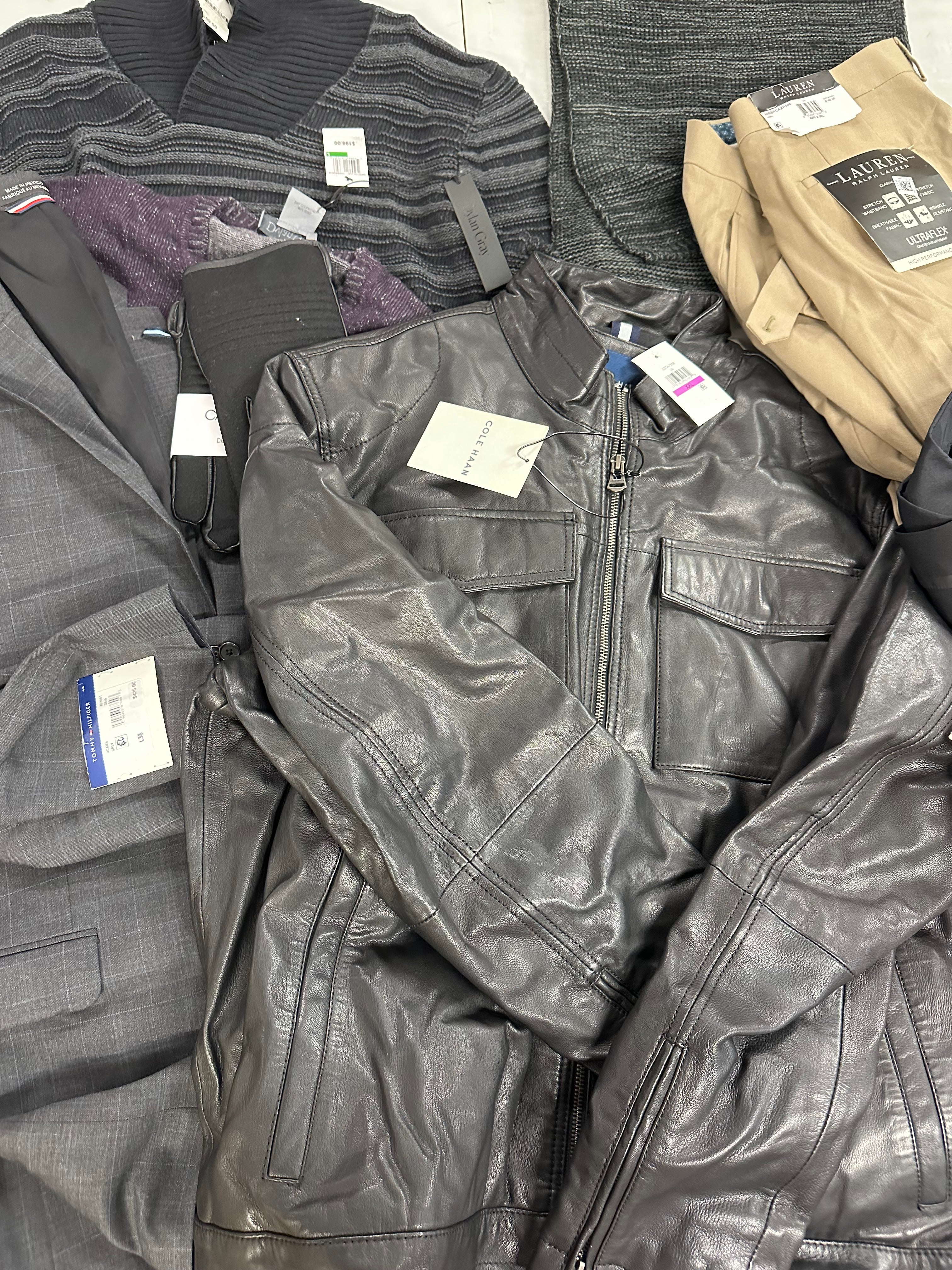 Men's Clothing Assorted Wholesale Lot, TOMMY HILFIGER, RALPH LAUREN, COLE HAAN, CALVIN KLEIN, STEVE MADDEN, RYAN SEACREST and more, 10 items, Shelf Pulls, MSRP $1,437