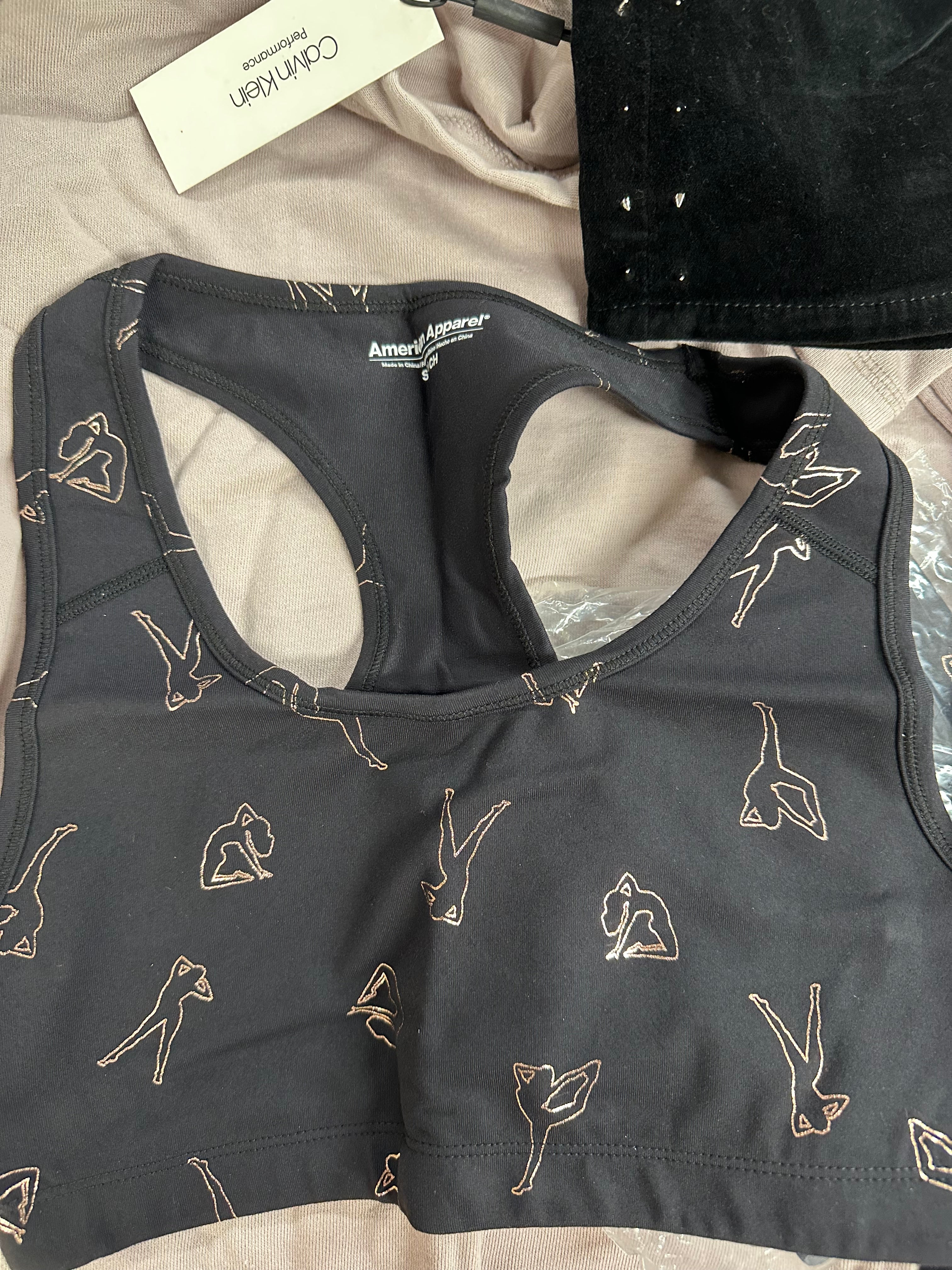 Women's Clothing Assorted Wholesale Lot, THEORY, Joe,s, HUDSON, AMERICAN APPAREL and more, 13 items, Shelf Pulls, MSRP $1,624