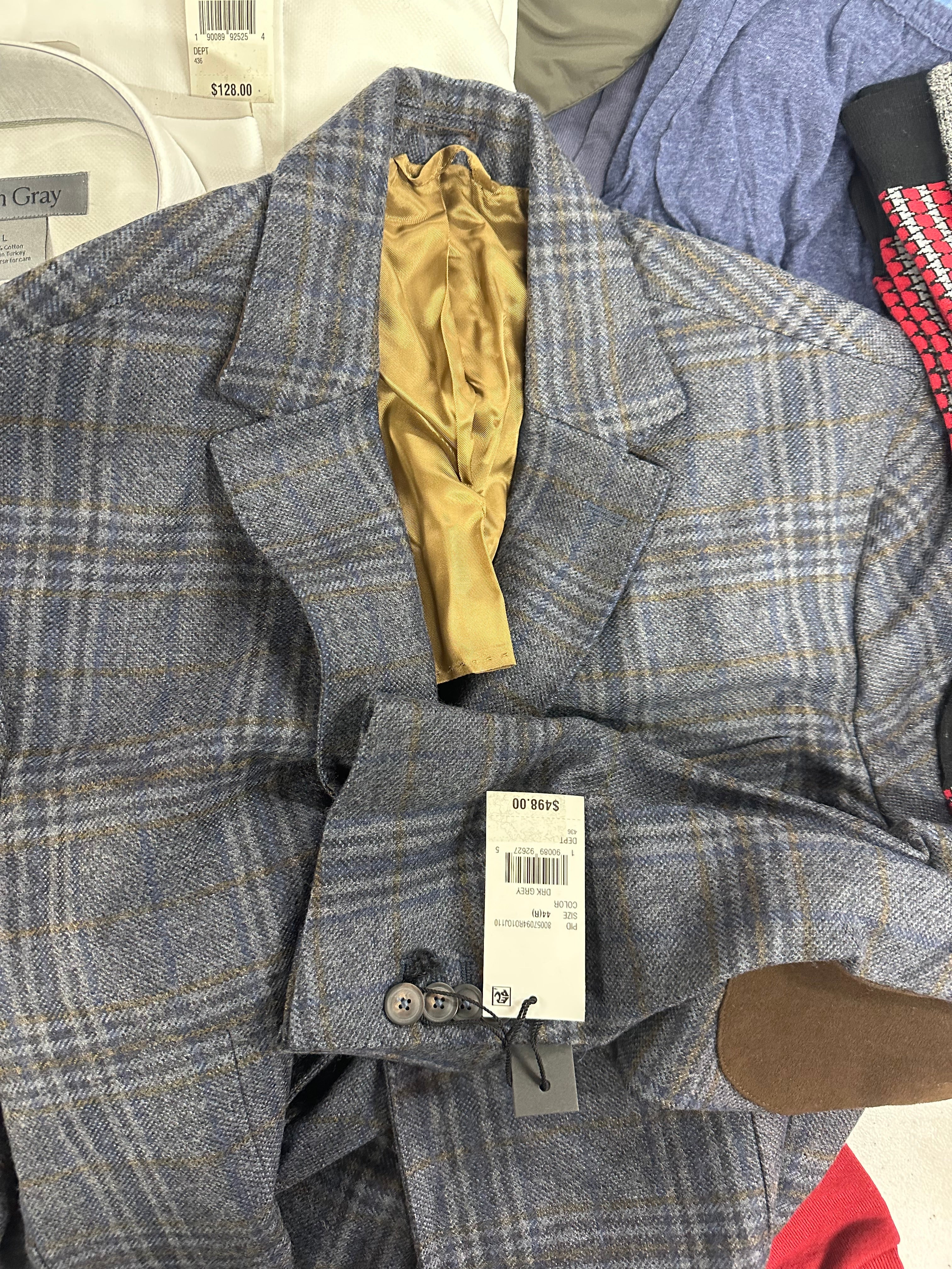 Men's Clothing Assorted Wholesale Lot, NAUTICA, PENFIELD, CALVIN KLEIN, AMERICAN APPAREL, JOCKEY and more, 14 items, Shelf Pulls, MSRP $1,680