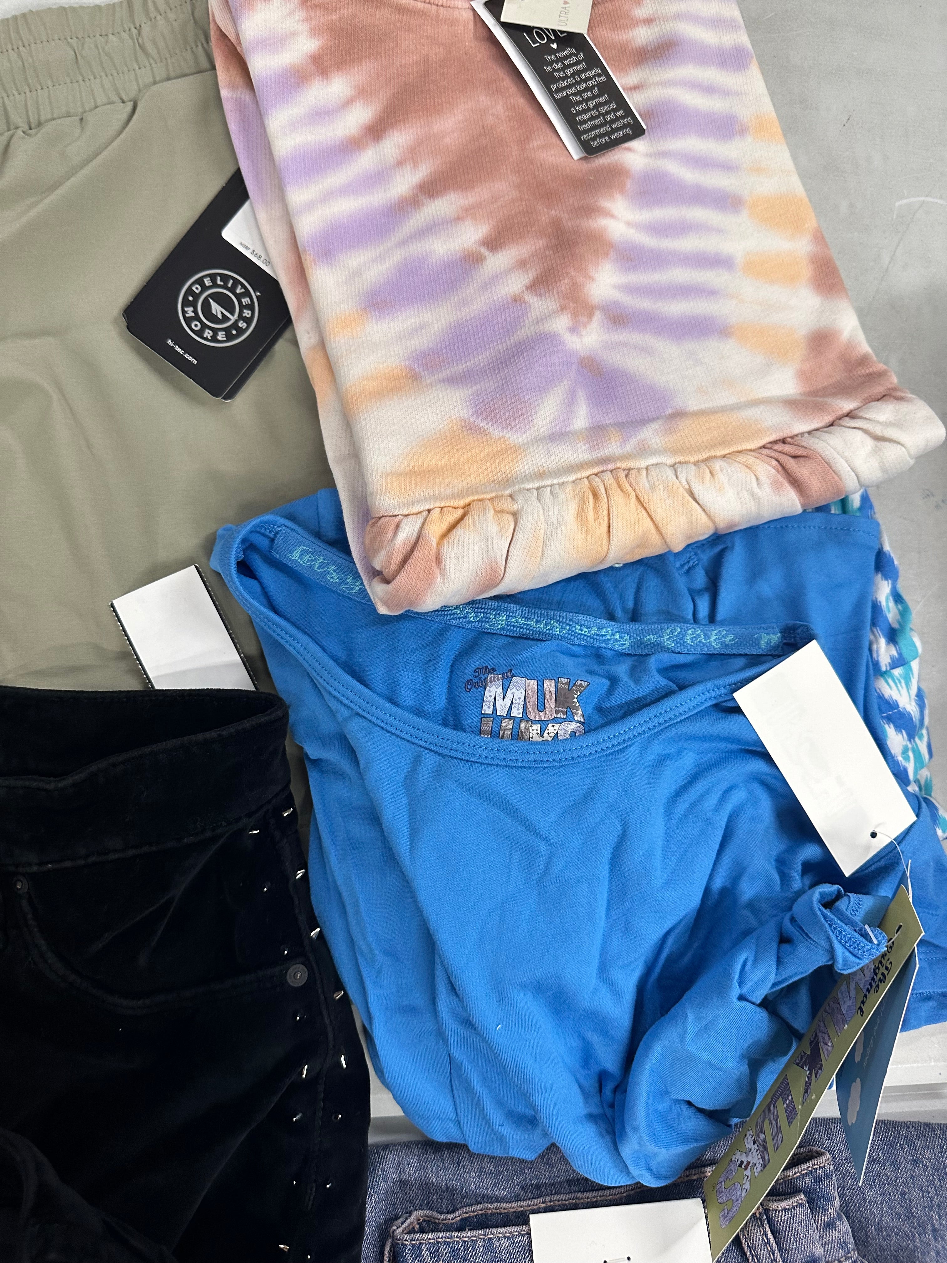 Women's Clothing Assorted Wholesale Lot, POLO RALPH LAUREN, HUDSON, AMERICAN APPAREL, BAR III, IDEOLOGY and more, 14 items, Shelf Pulls, MSRP $1,209