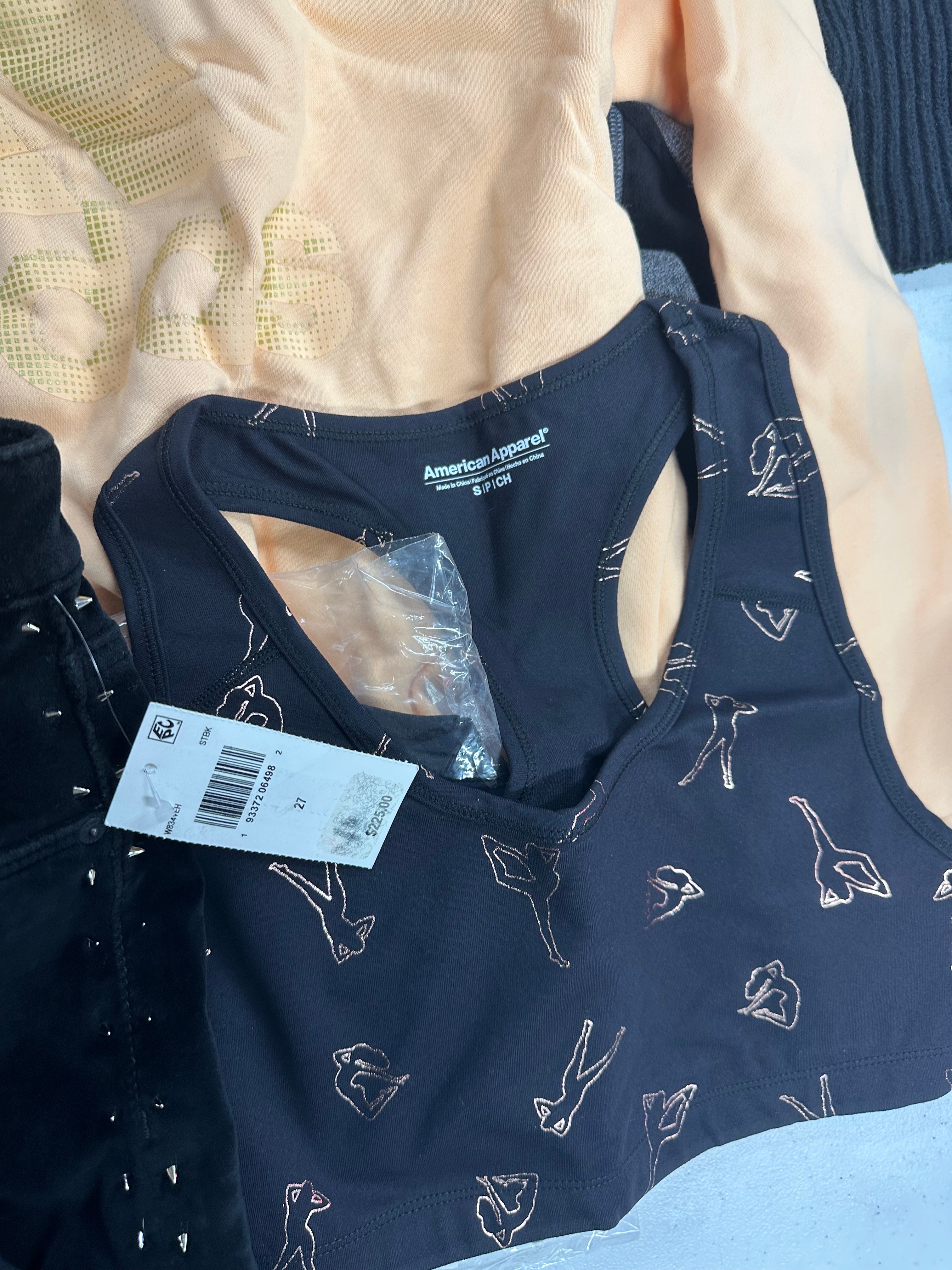 Women's Clothing Assorted Wholesale Lot, ADIDAS, HUDSON, CALVIN KLEIN, STYLE & CO and more, 11 items, Shelf Pulls, MSRP $926