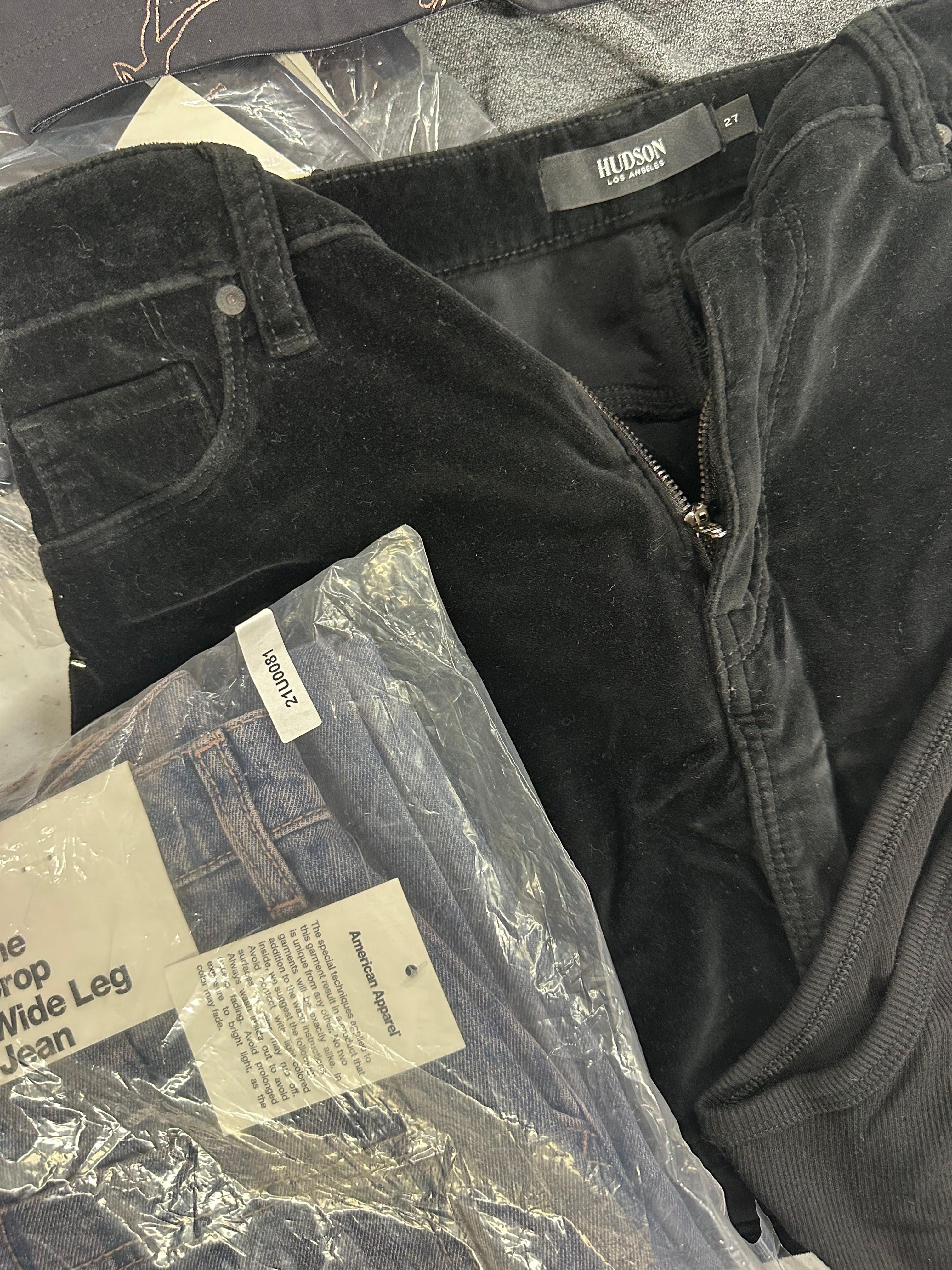 Women's Clothing Assorted Wholesale Lot, JOE'S JEANS, CALVIN KLEIN, HUDSON, AMERICAN APPAREL and more, 11 items, Shelf Pulls, MSRP $976