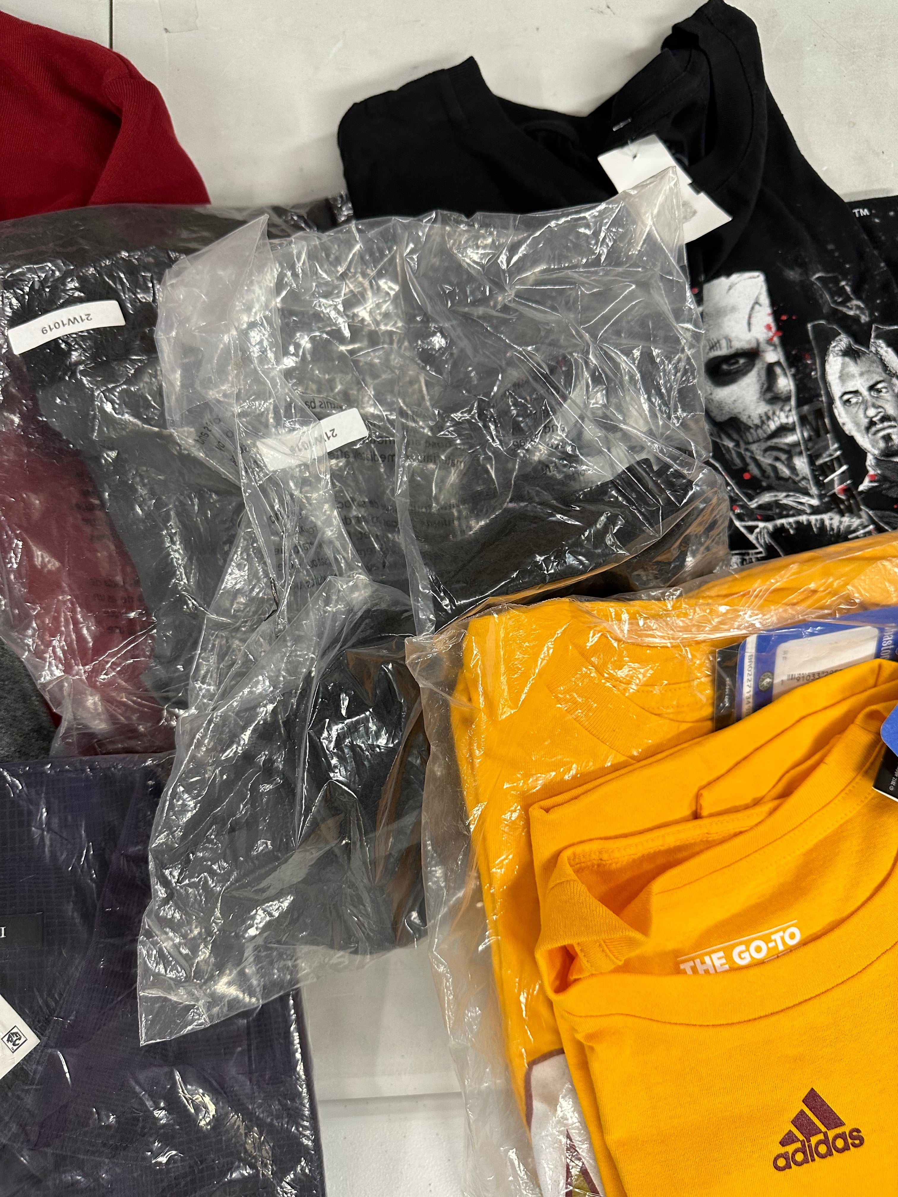 Men's Clothing Assorted Wholesale Lot, ADIDAS, AMERICAN APPAREL, SOFFE, CLUB ROOM, SUICIDE and more, 15 items, Shelf Pulls, MSRP $779