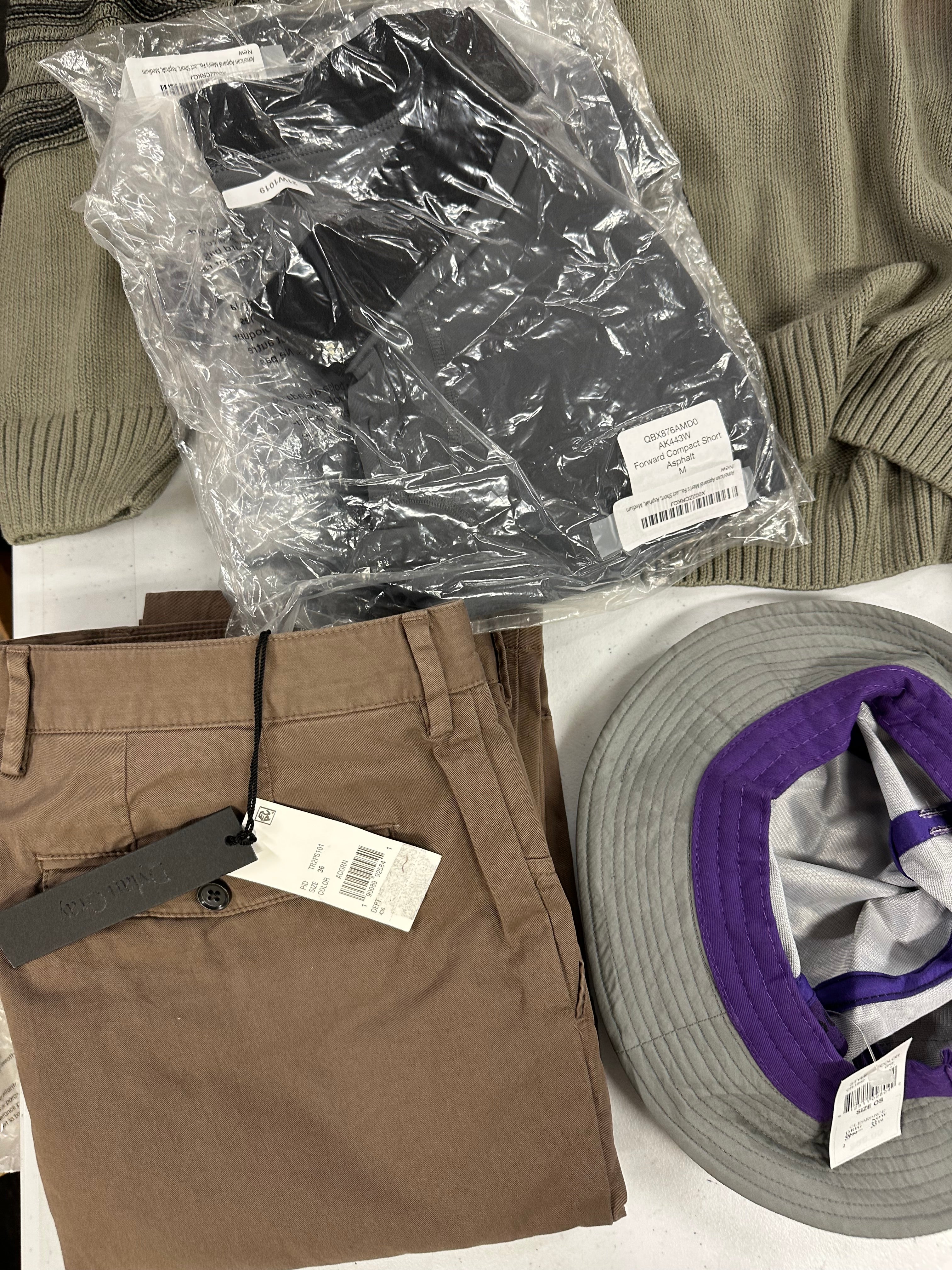 Men's Clothing Assorted Wholesale Lot, ARMANI EXCHANGE, NAUTICA, ADIDAS, GENTS, AMERICAN APPAREL and more, 14 items, Shelf Pulls, MSRP $900