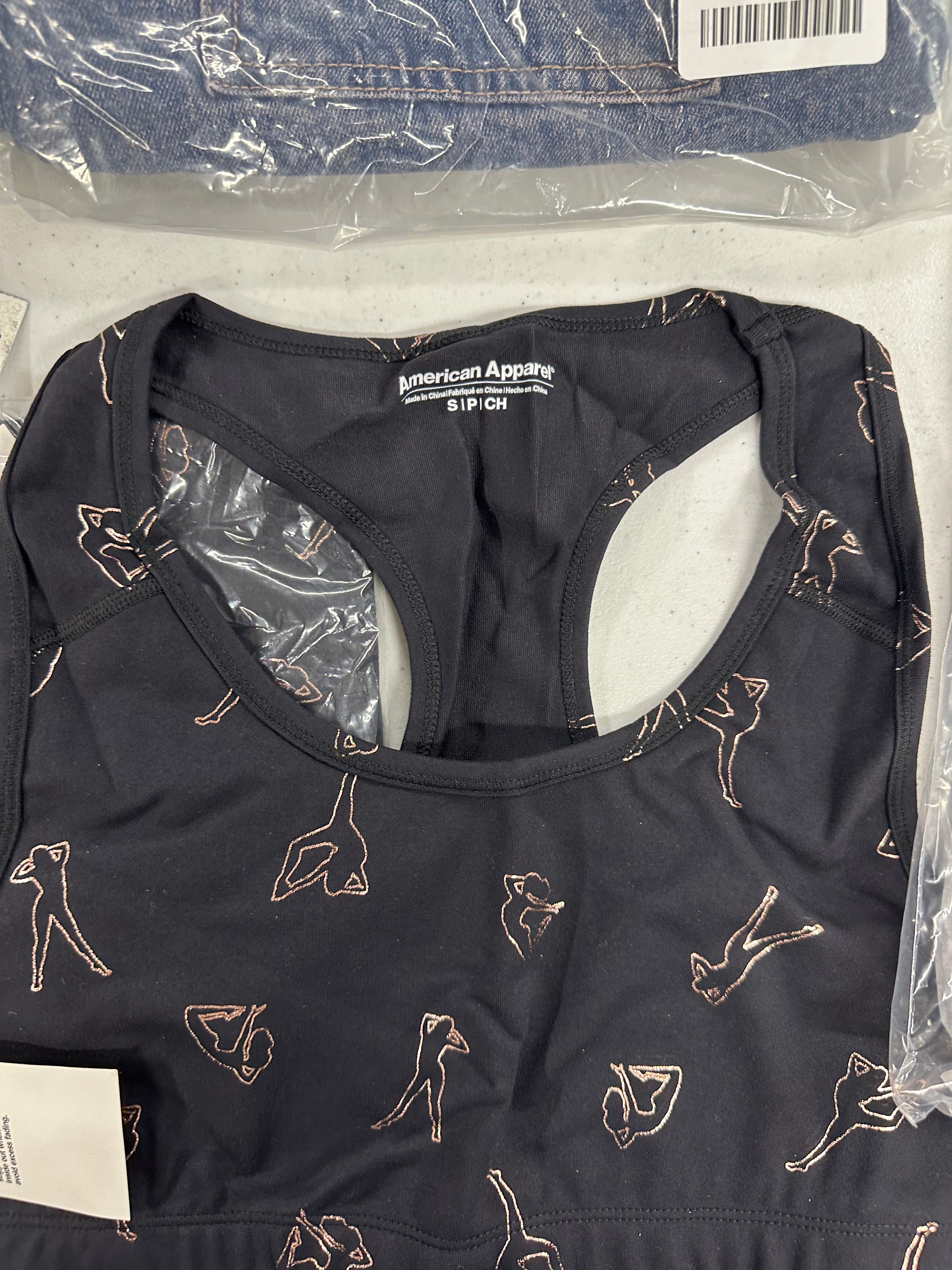 Women's Clothing Assorted Wholesale Lot, FREE PEOPLE, JOE'S JEANS, HUDSON, LEGENDARY and more, 13 items, Shelf Pulls, MSRP $1,269