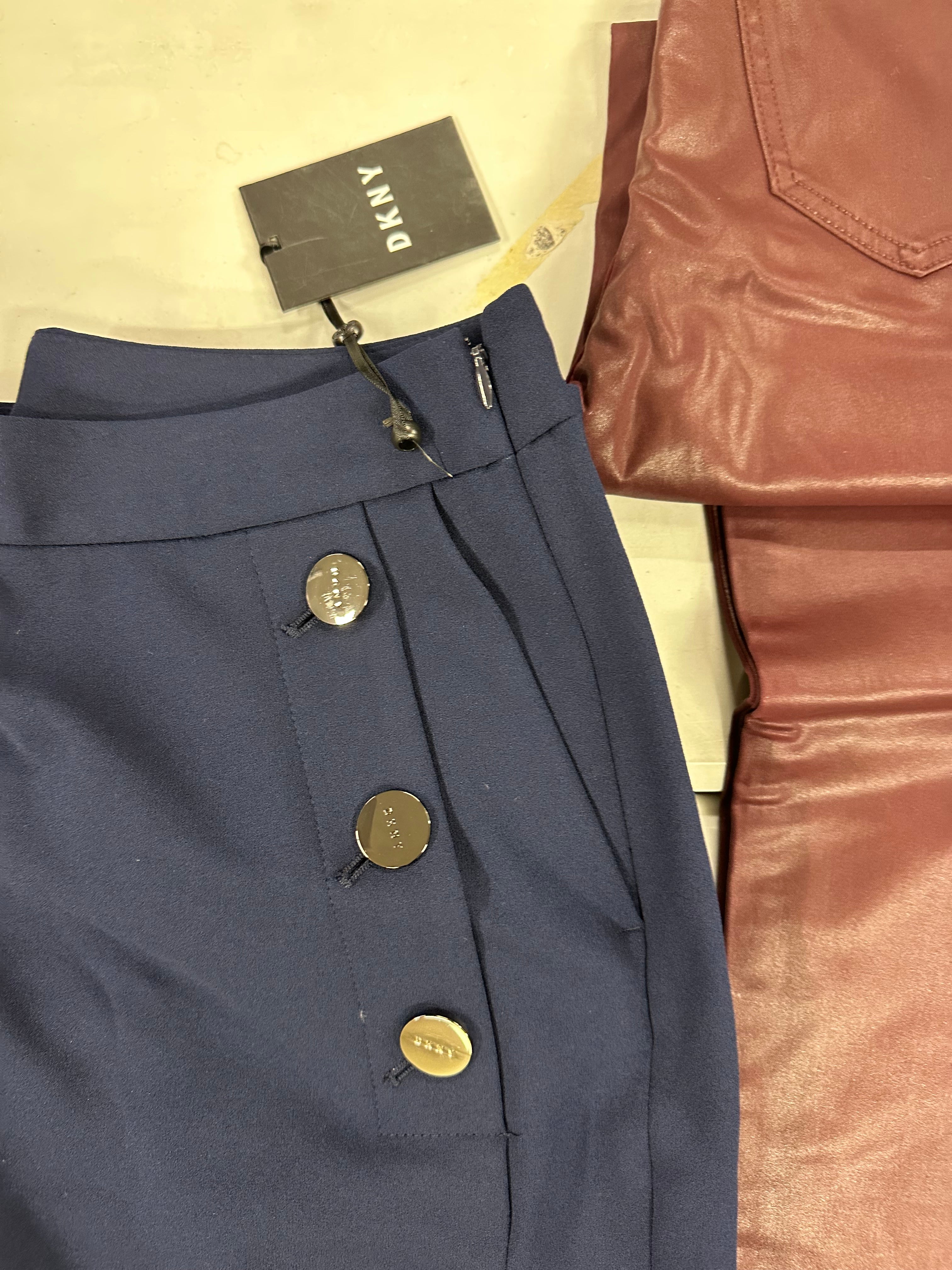 Women's Clothing Assorted Wholesale Lot, HUDSON, JOE'S JEANS, DKNY, FREE PEOPLE, DREAM LOUNGE and more, 10 items, Shelf Pulls, MSRP $1,013