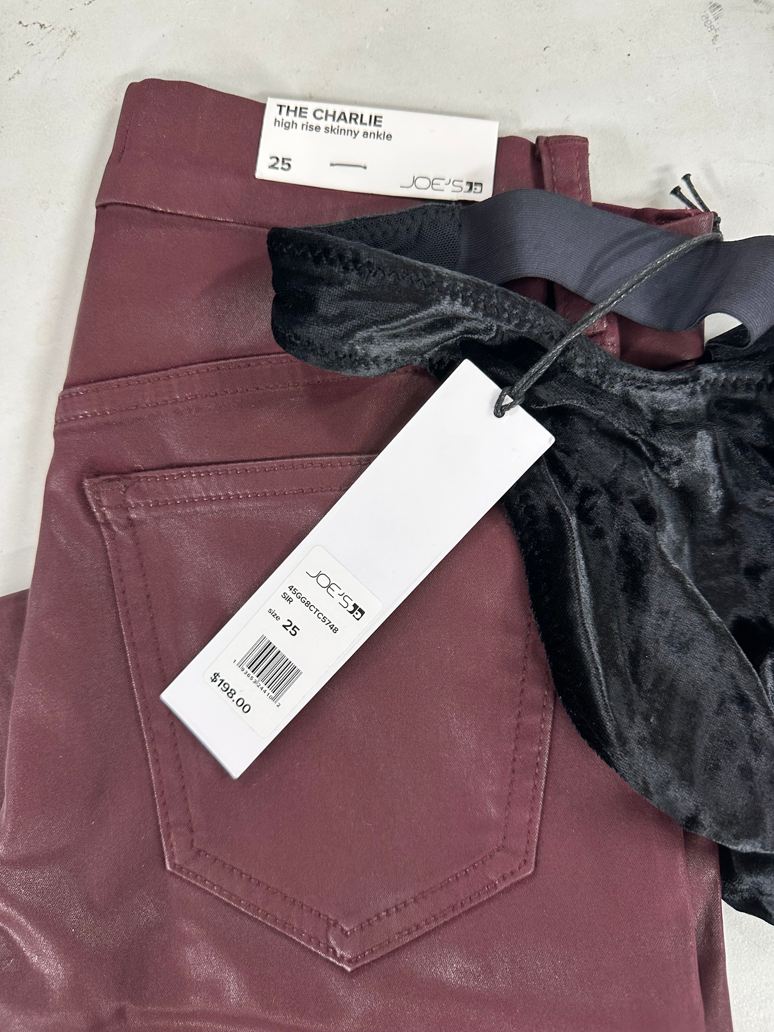 Women's Clothing Assorted Wholesale Lot, HUDSON, JOE'S JEANS, DKNY, FREE PEOPLE, DREAM LOUNGE and more, 10 items, Shelf Pulls, MSRP $1,013