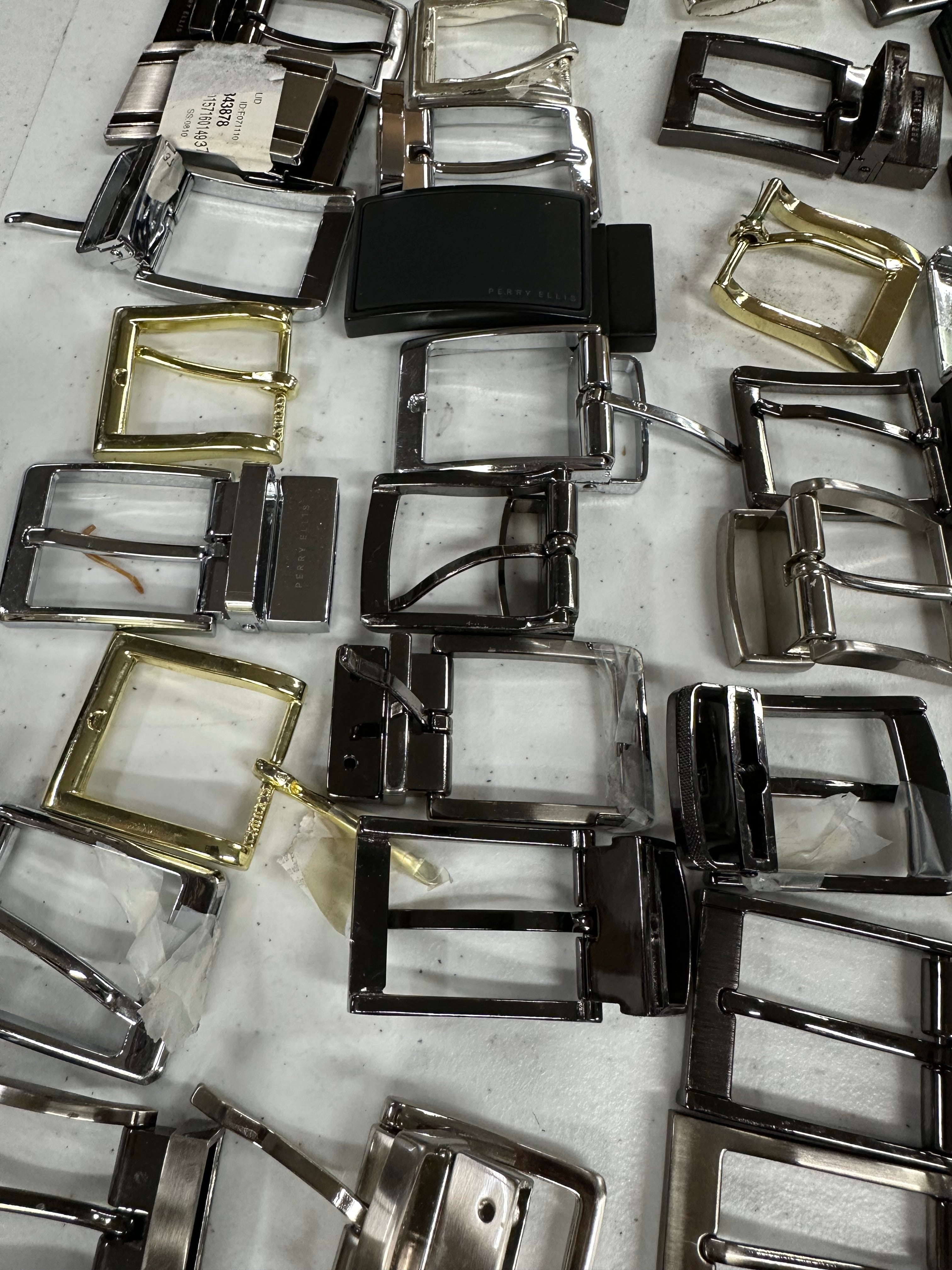 Men's Belt Buckles Wholesale Lot, PERRY ELLIS, CALVIN KLEIN, POLO RALPH LAUREN, TASO ELBA and more, 78 Buckles, CUSTOMER RETURNS