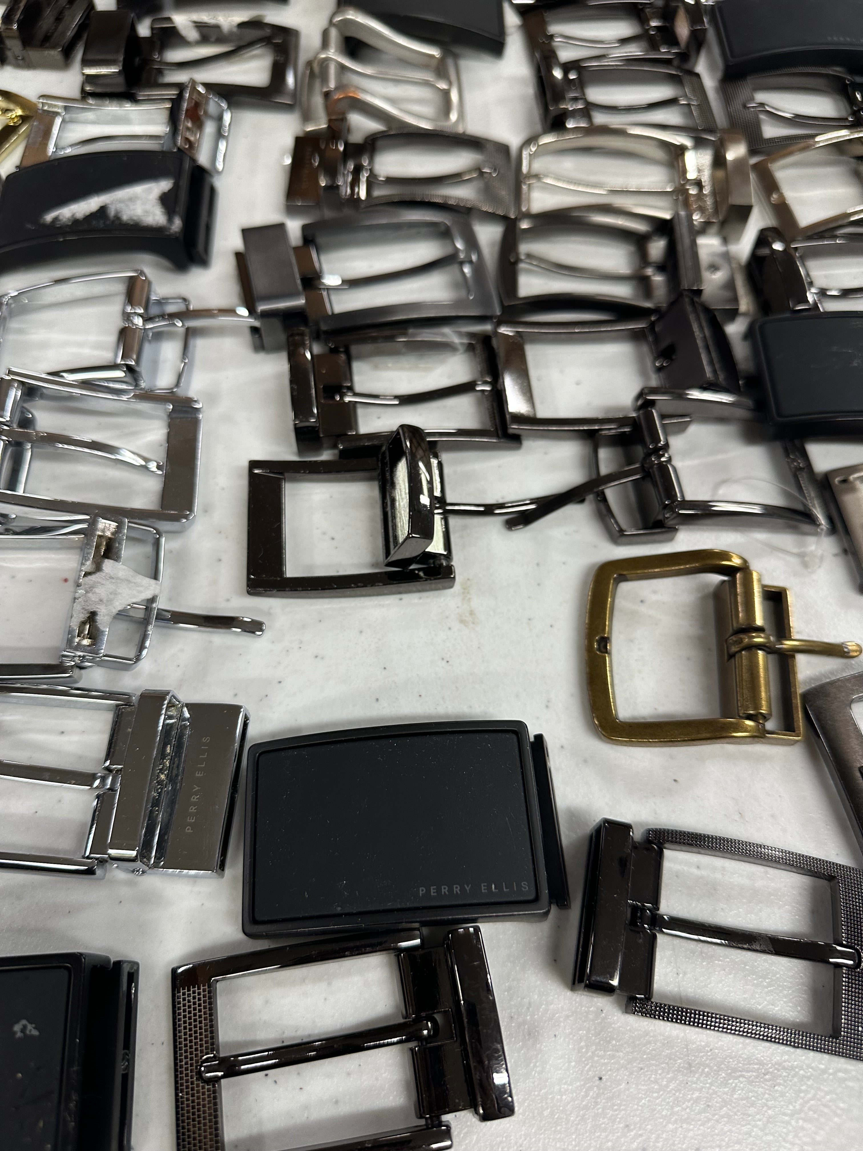 Men's Belt Buckles Wholesale Lot, PERRY ELLIS, CALVIN KLEIN, POLO RALPH LAUREN, TASO ELBA and more, 78 Buckles, CUSTOMER RETURNS