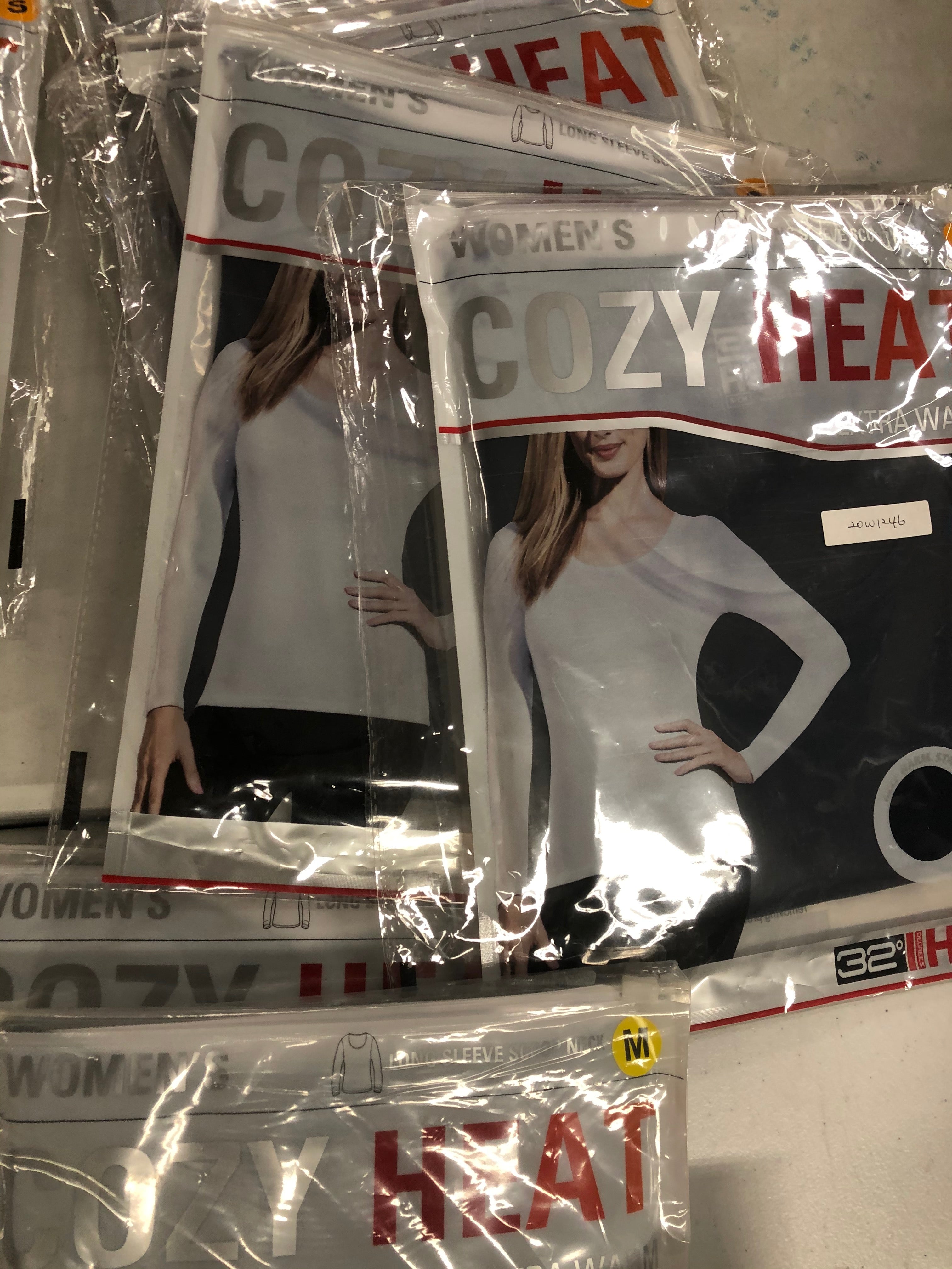 Women's Cozy Long Sleeves T-Shirt Wholesale Lot, 32 DEGREES 22 items, Shelf Pulls, MSRP $440