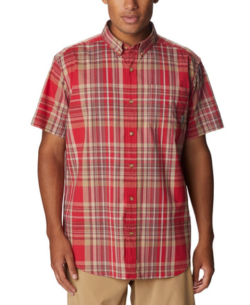 Columbia Mens Regular fit Short Sleeve Button-Up Shirt Small Red Plaid