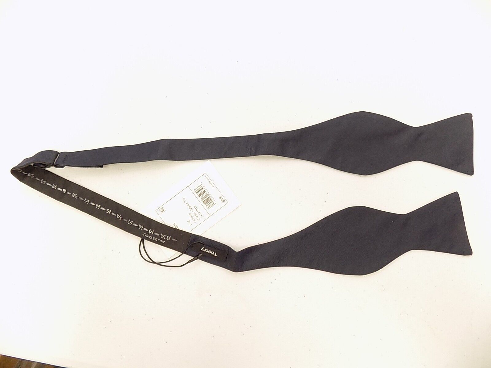 Theory Classic Matte Silk Bow Tie NAVY Blue MSRP $98