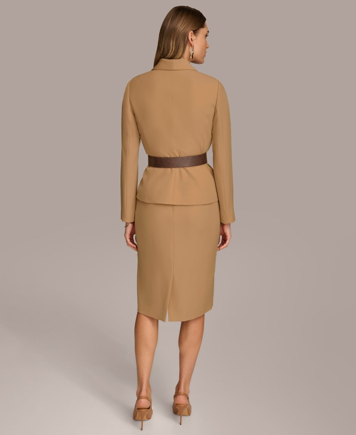 Donna Karan Women s Belted Blazer Dark Beige Size 2 MSRP $179