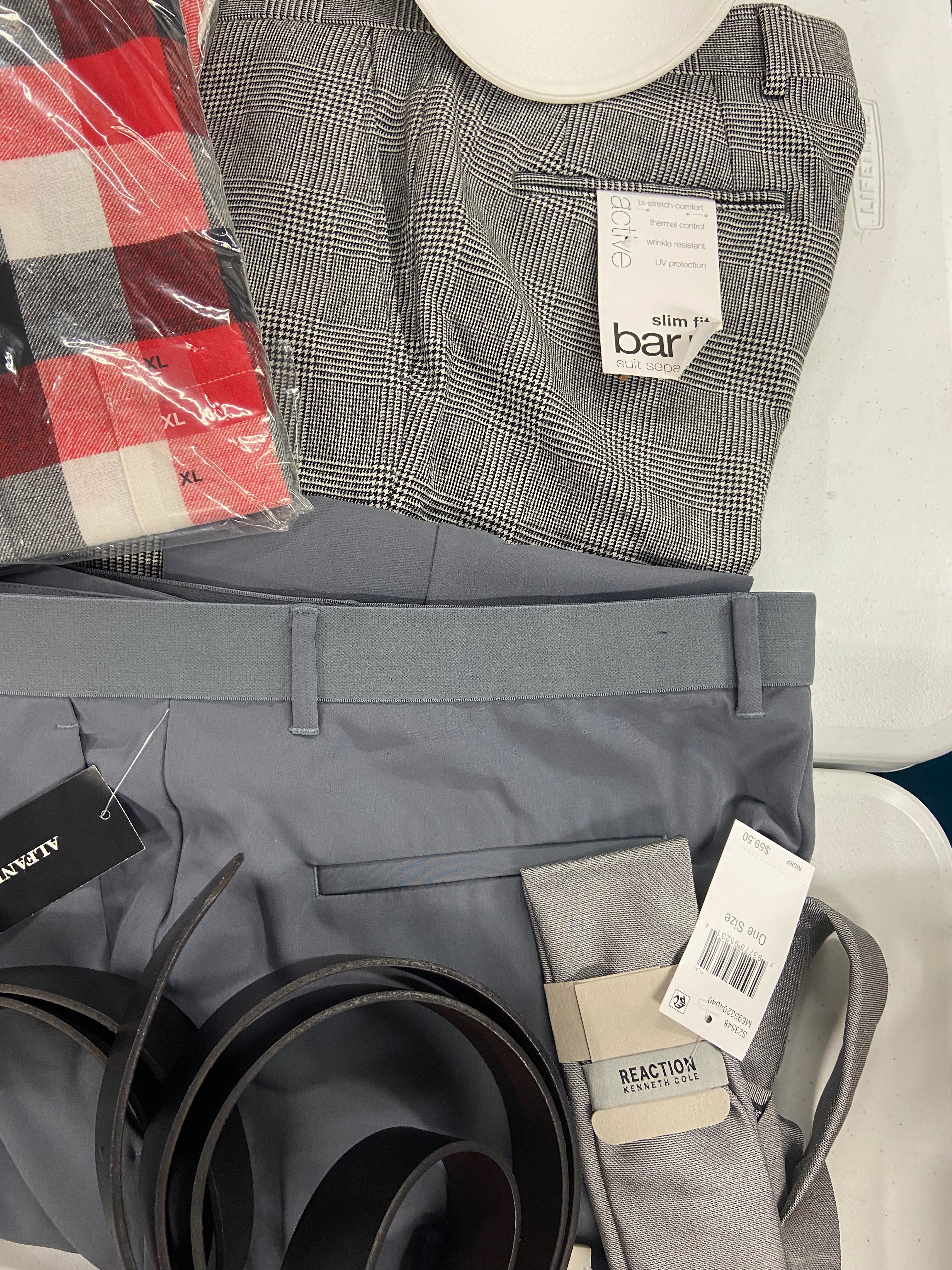 Men's Clothing & Accessories Wholesale Lot, TIMBERLAND, TOMMY HILFIGER, NAUTICA, CALVIN KLEIN, PERRY ELLIS, CHAMPION, KENNETH COLE and more, 32 items, Shelf Pulls, MSRP $1,239