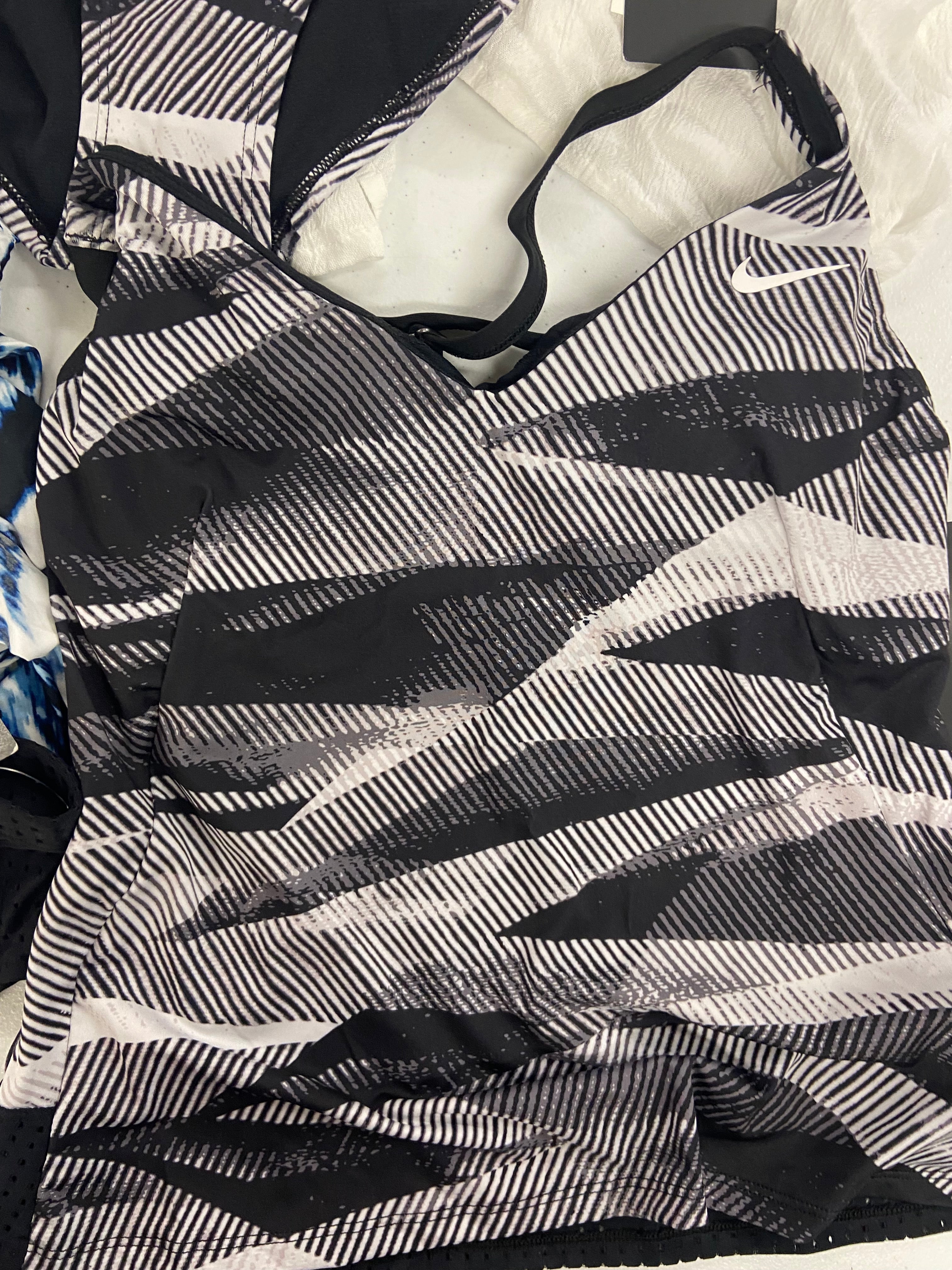 Women's Swimwear Wholesale Lot, LA BLANCA, NIKE, RAVIYA, CLUBZ 9 items, Shelf Pulls, MSRP $549