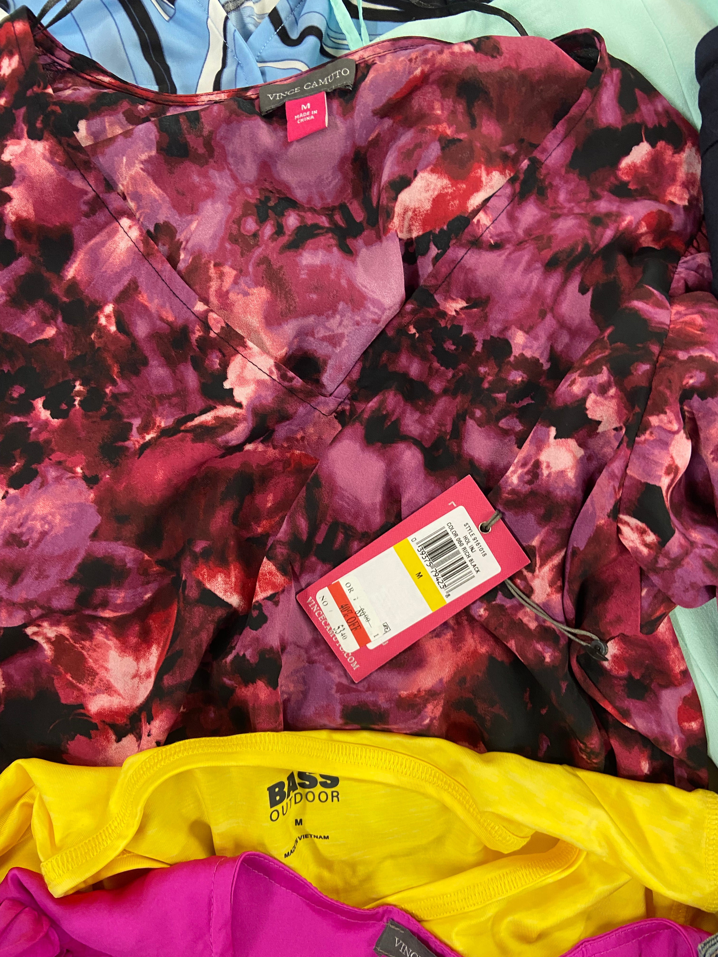 Women's Clothing Assorted Wholesale Lot, PAIGE, LAUREN RALPH LAUREN, TOMMY HILFIGER, THE NORTH FACE, MICHAEL KORS, VINCE CAMUTO and more, 19 items, Shelf Pulls, MSRP $1,141