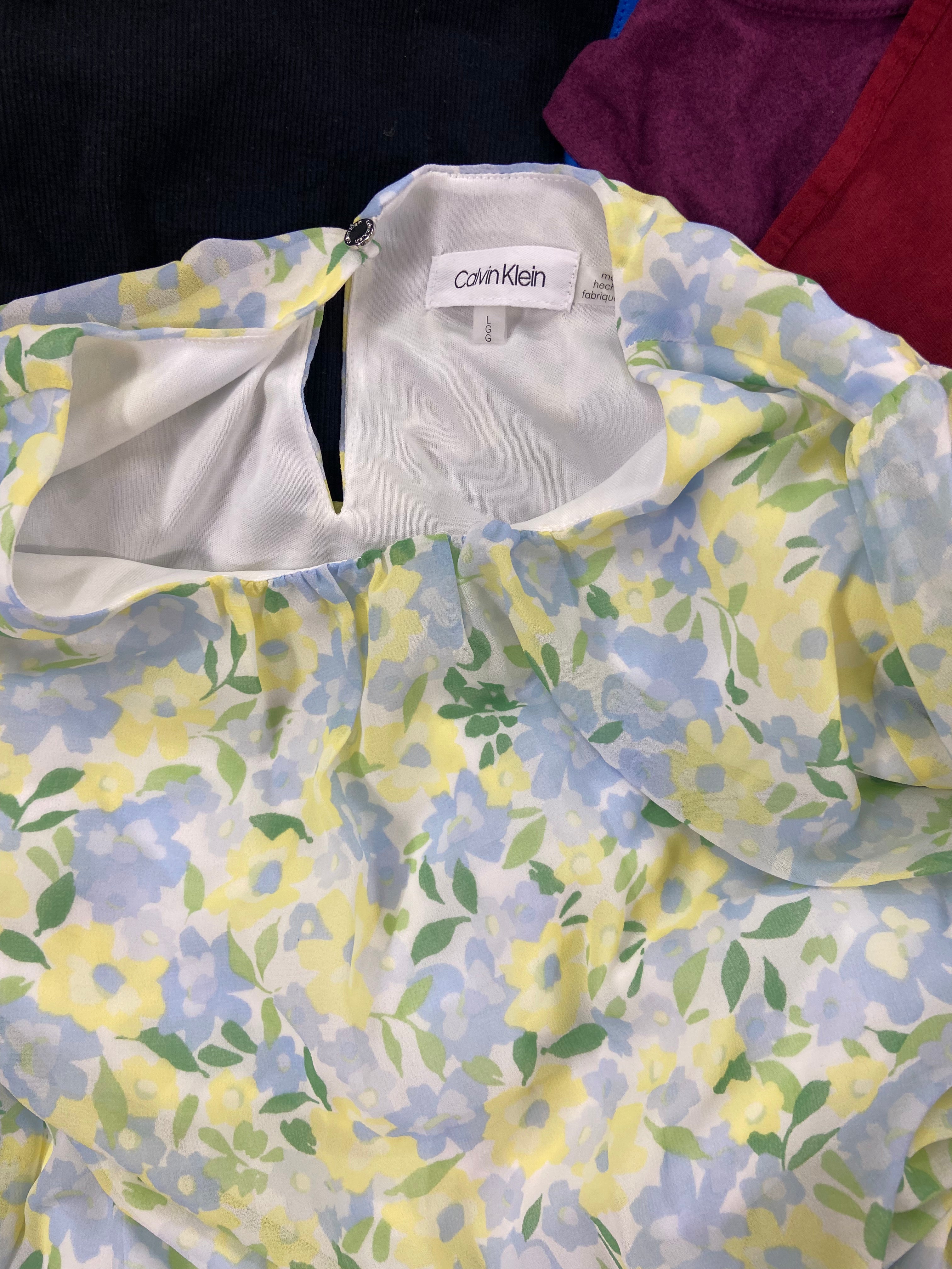 Women's Clothing Plus Size & Others Assorted Wholesale Lot, POLO RALPH LAUREN, NIKE, LA BLANCA, CALVIN KLEIN, FREE PEOPLE and more, 22 items, Shelf Pulls, MSRP $1,070