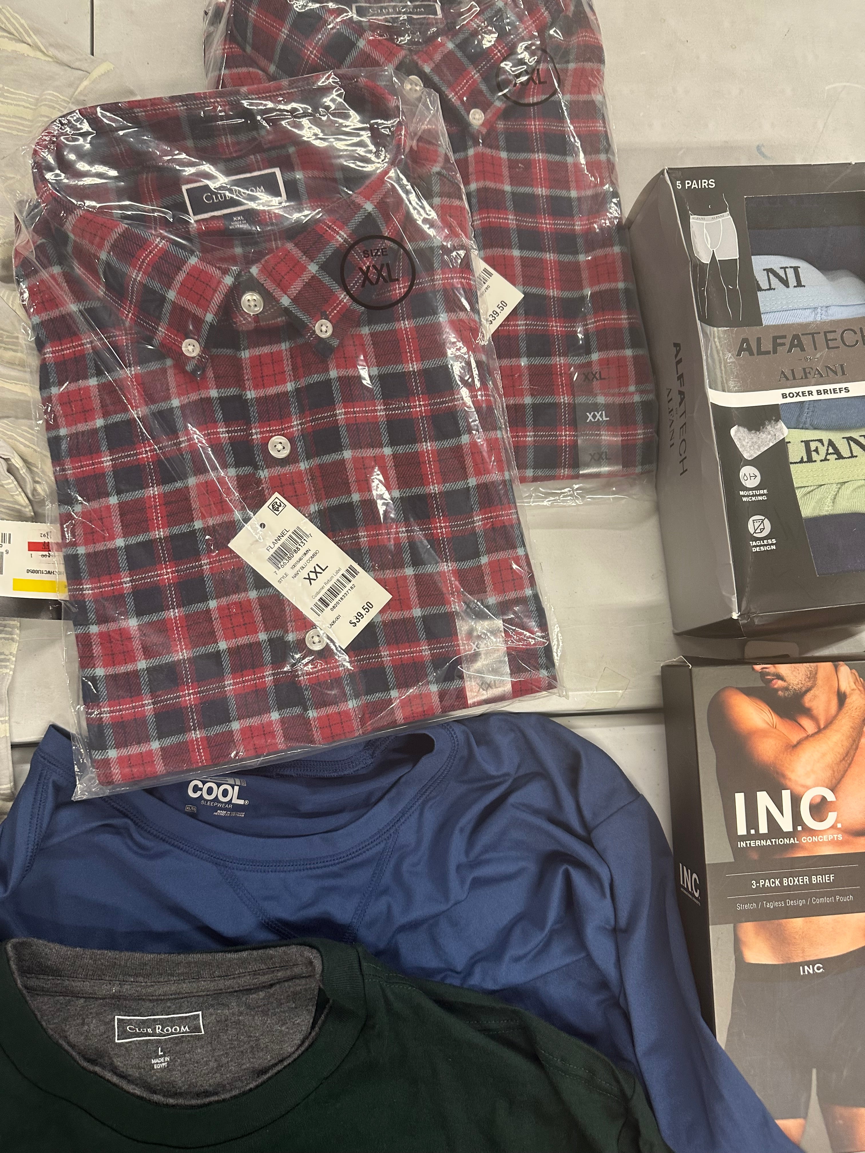 Men's Clothing Tops & Others Wholesale Lot, PERRY ELLIS, 32 DEGREES, BAR III, CLUB ROOM, INC and more, 11 items, Shelf Pulls, MSRP $537