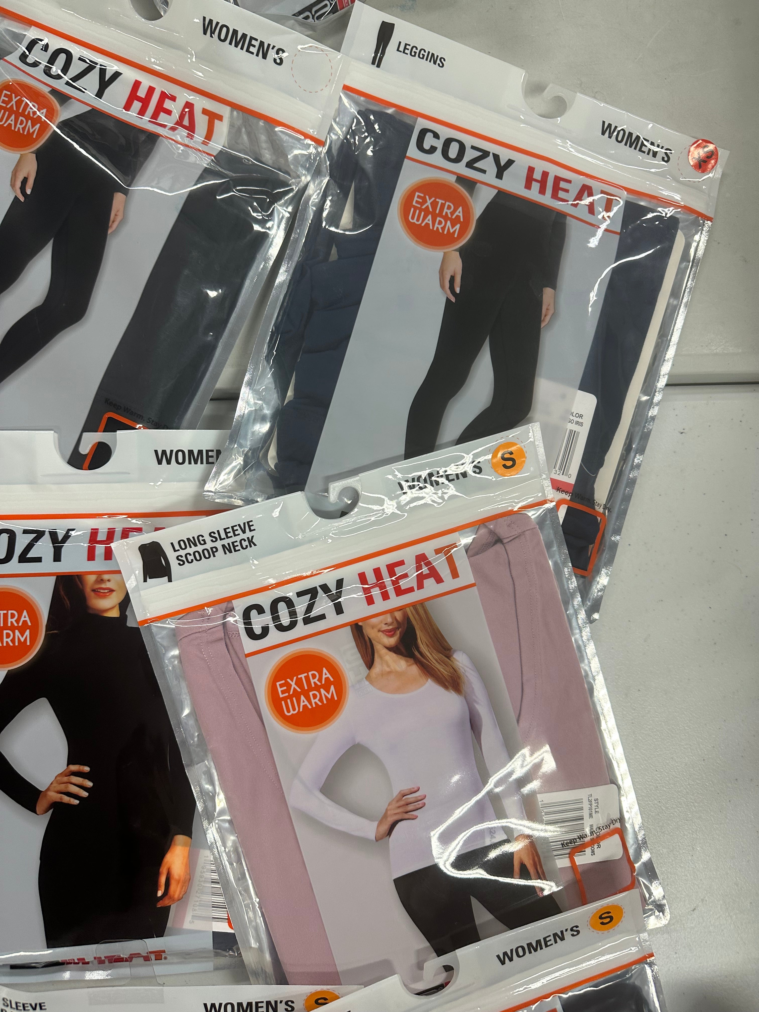 Women's Clothing 32 DEGREES Top & Bottom Wholesale Lot, 16 items, Shelf Pulls, MSRP $384
