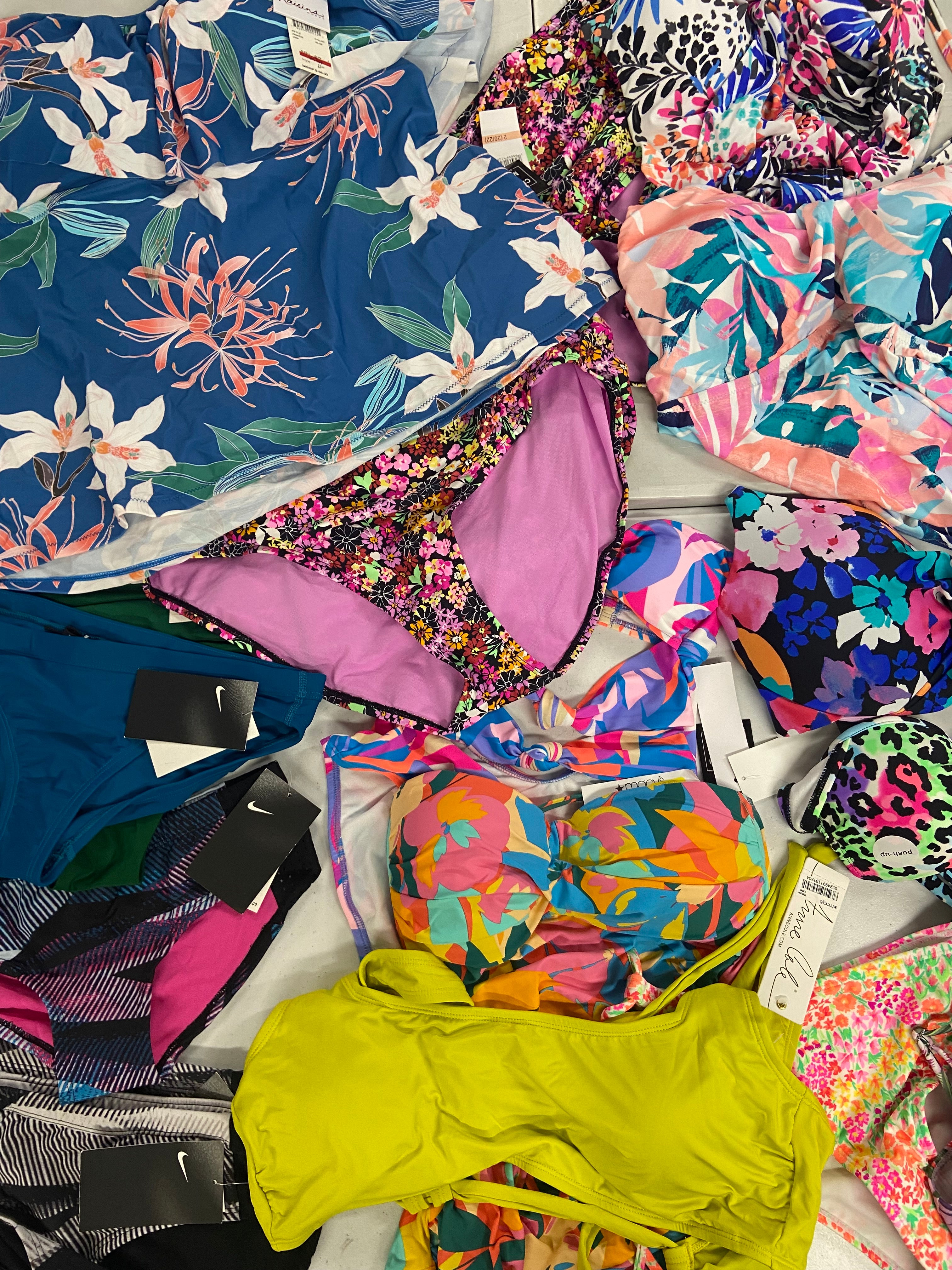 Women's Swimwear Wholesale Lot, NIKE, RAISINS PLUS, ANNE COLE, ISLAND ESCAPE and more, 18 items, Shelf Pulls, MSRP $788