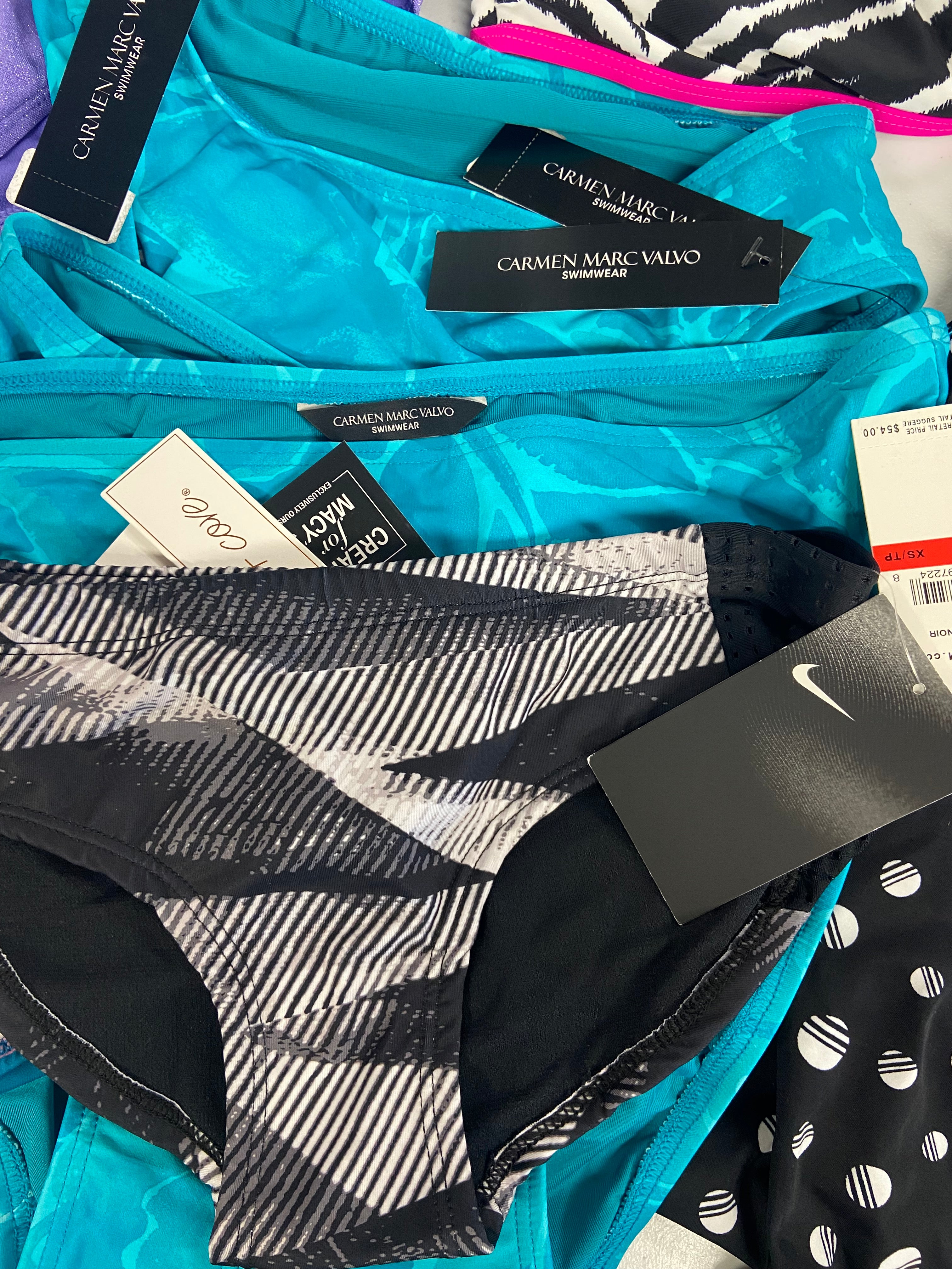 Women's Swimwear Wholesale Lot, RALPH LAUREN, NIKE, CARMEN MARC, ISLAND ESCAPE, SALT + COVE and more,16 items, Shelf Pulls, MSRP $697