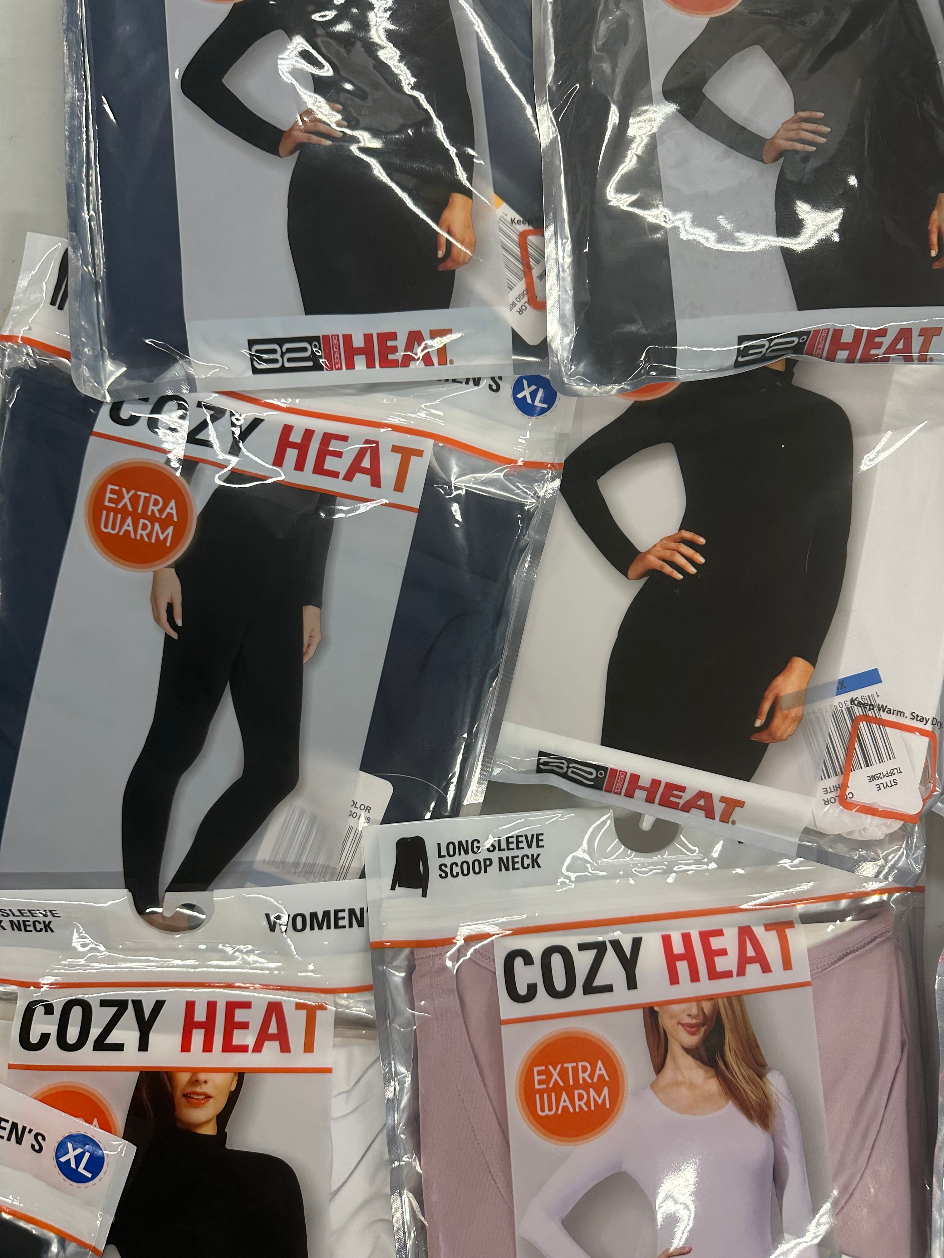 Women's Clothing 32 DEGREES Top & Bottom Wholesale Lot, 16 items, Shelf Pulls, MSRP $384