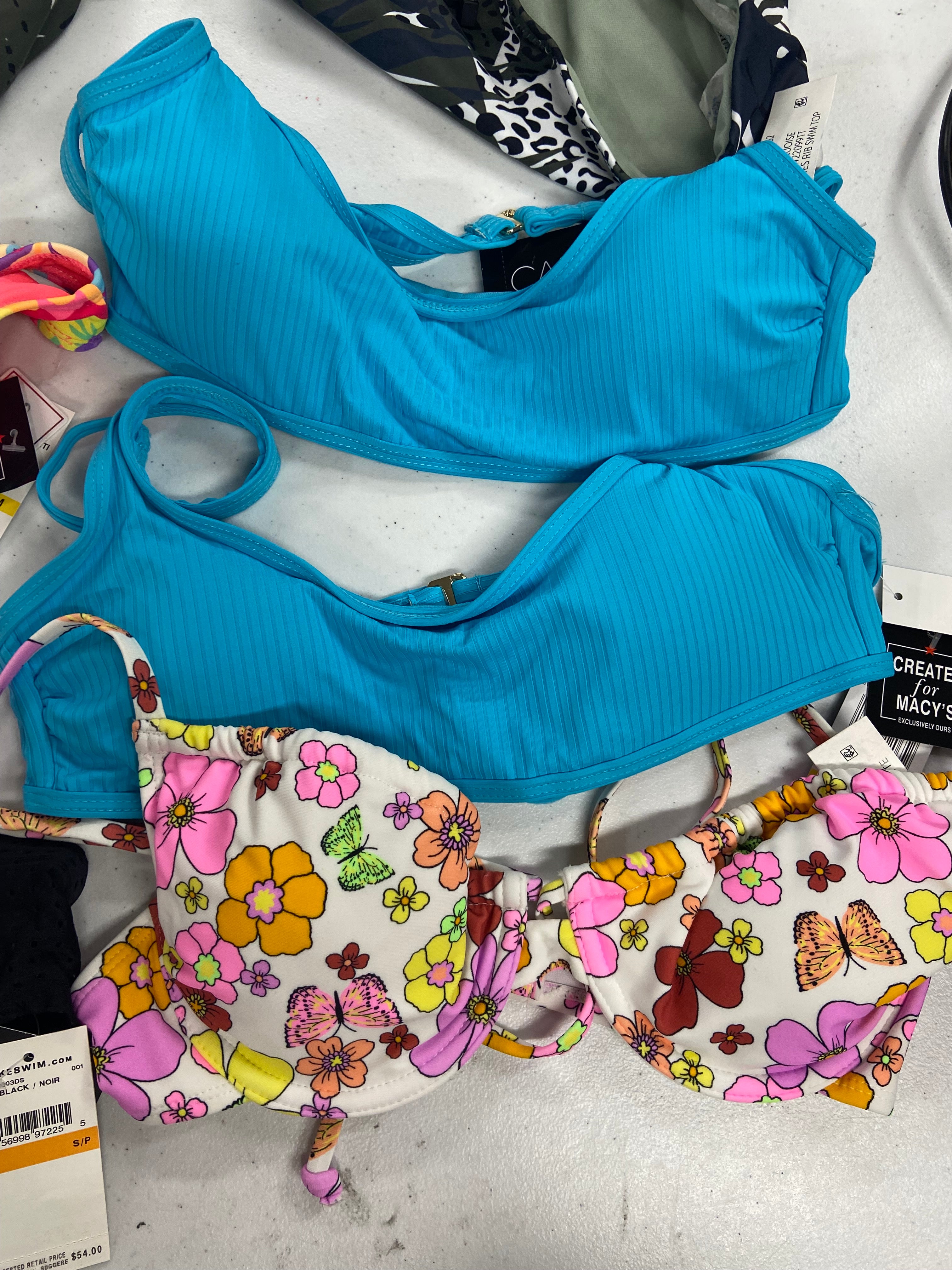 Women's Swimwear Wholesale Lot, NIKE, ANNE COLE, BAR III, SALT + COVE, CALIFORNIA WAVES, 10 items, Shelf Pulls, MSRP $462
