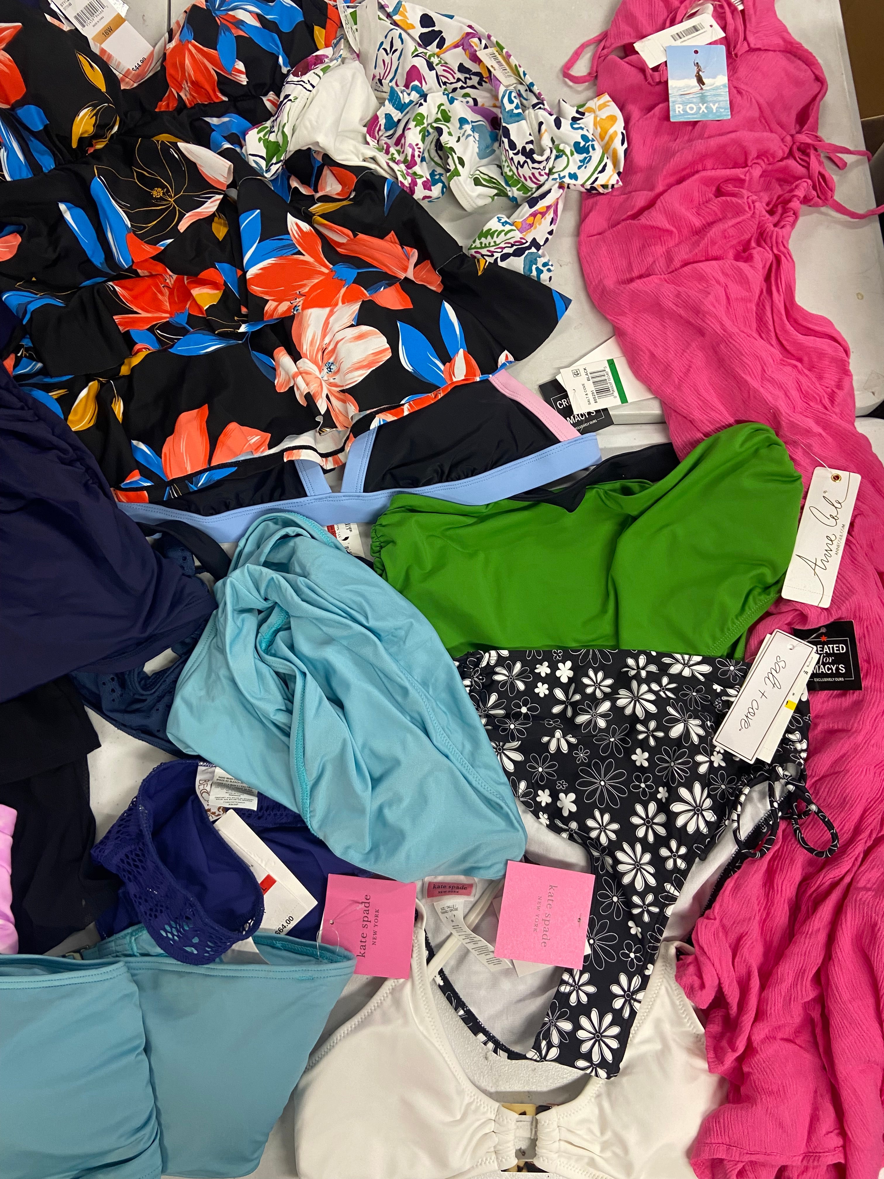 Women's Swimwear Wholesale Lot, KATE SPADE, ROXY, COCO REEF, BECCA, AQUA, SWIM SOLUTIONS and more, 17 items, Shelf Pulls, MSRP $793