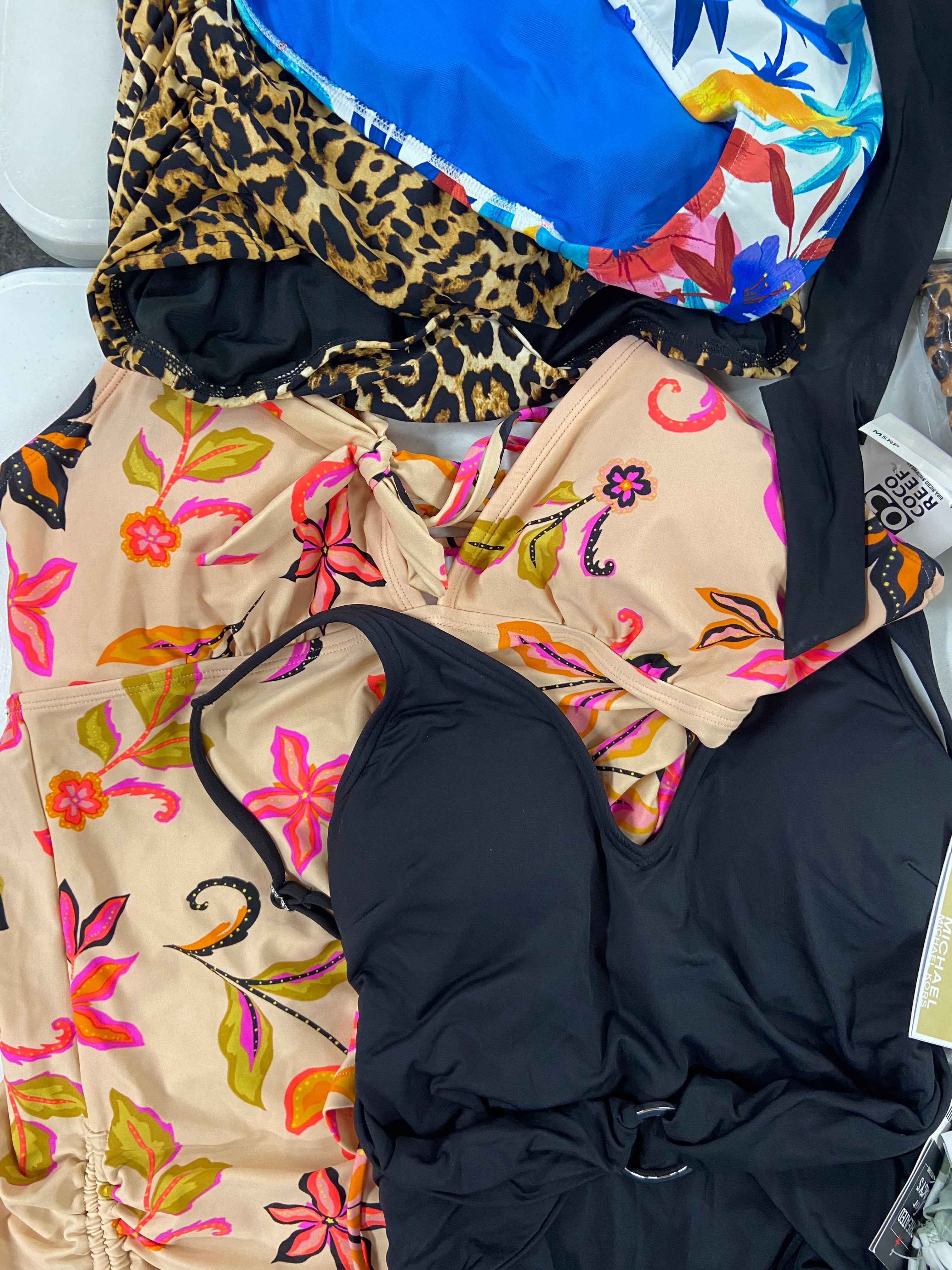 Women's Swimwear & Others Wholesale Lot, CALVIN KLEIN, MICHAEL KORS, COCO REEF, CALIFORNIA WAVES, ROD BEATTIE BLEU, RACHEL ROY and more, 21 items, Shelf Pulls, MSRP $1,008