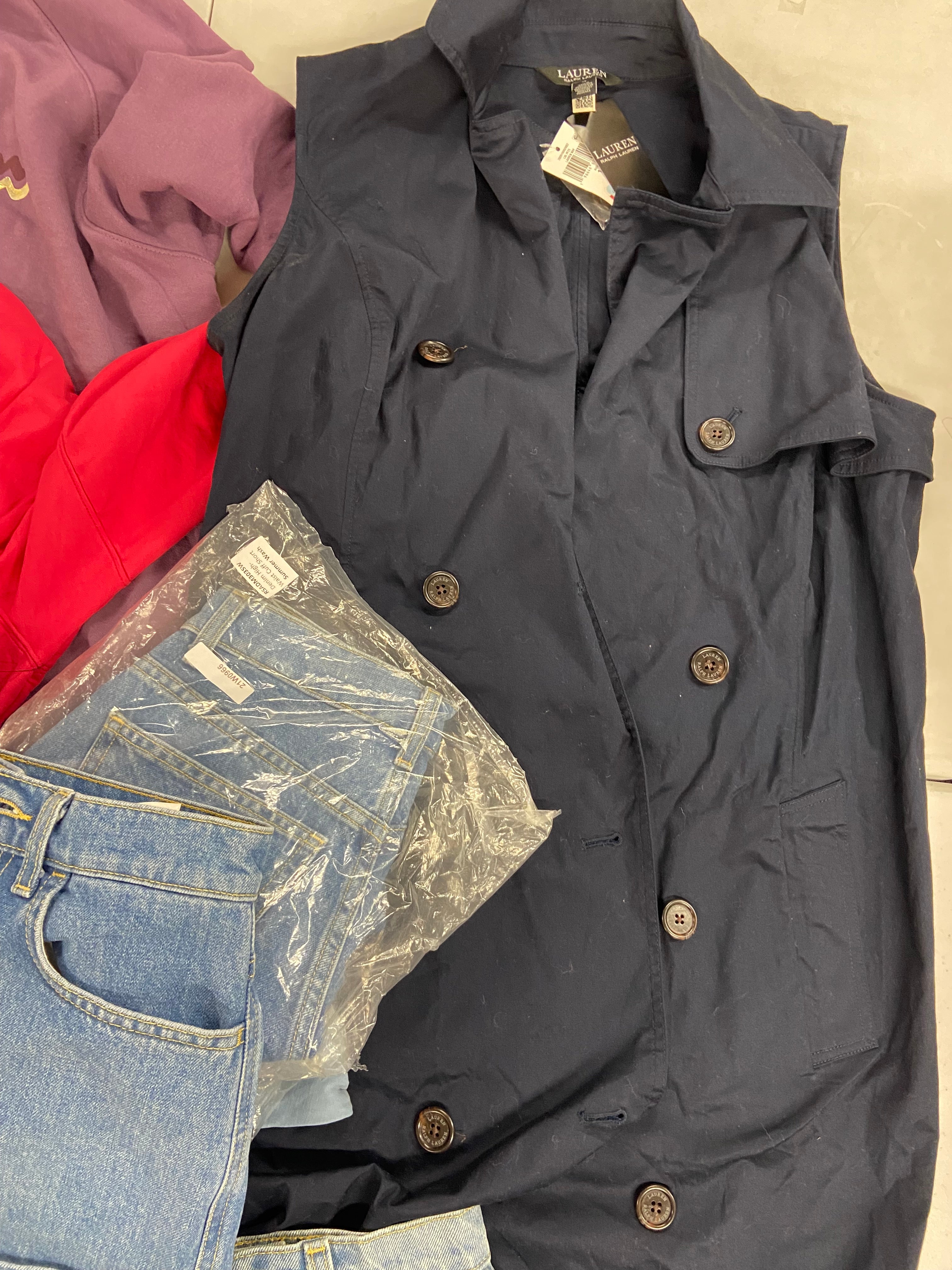 Women's Clothing Assorted Wholesale Lot, POLO RALPH LAUREN, LUCKY BRAND, FREE PEOPLE, SKECHERS, CHAMPION and more, 9 items, Shelf Pulls, MSRP $622