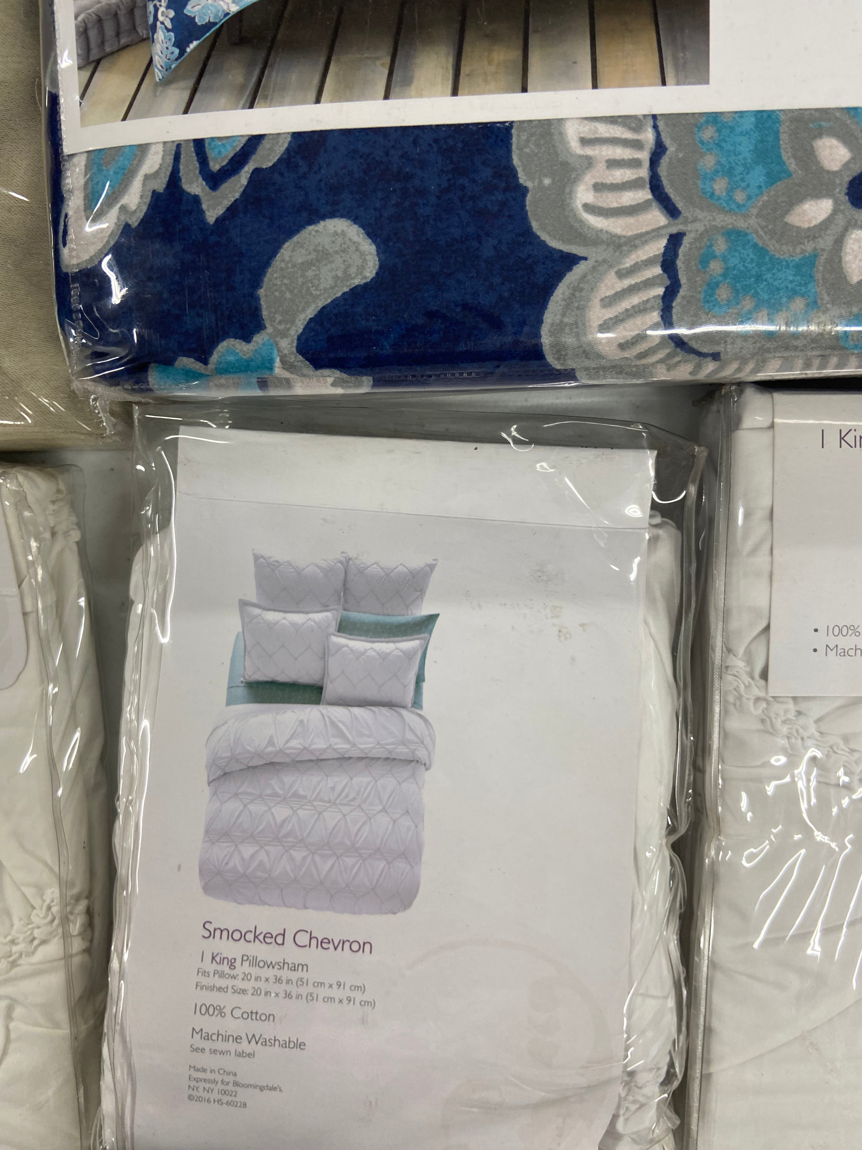 Decorative Pillows,  Duvet Cover Set & Others Wholesale Lot, SKY MIA, SKY SMOCK, OAKE, KAS ROOM SPARROW & WREN and More, 9 items, Shelf Pulls, MSRP $719