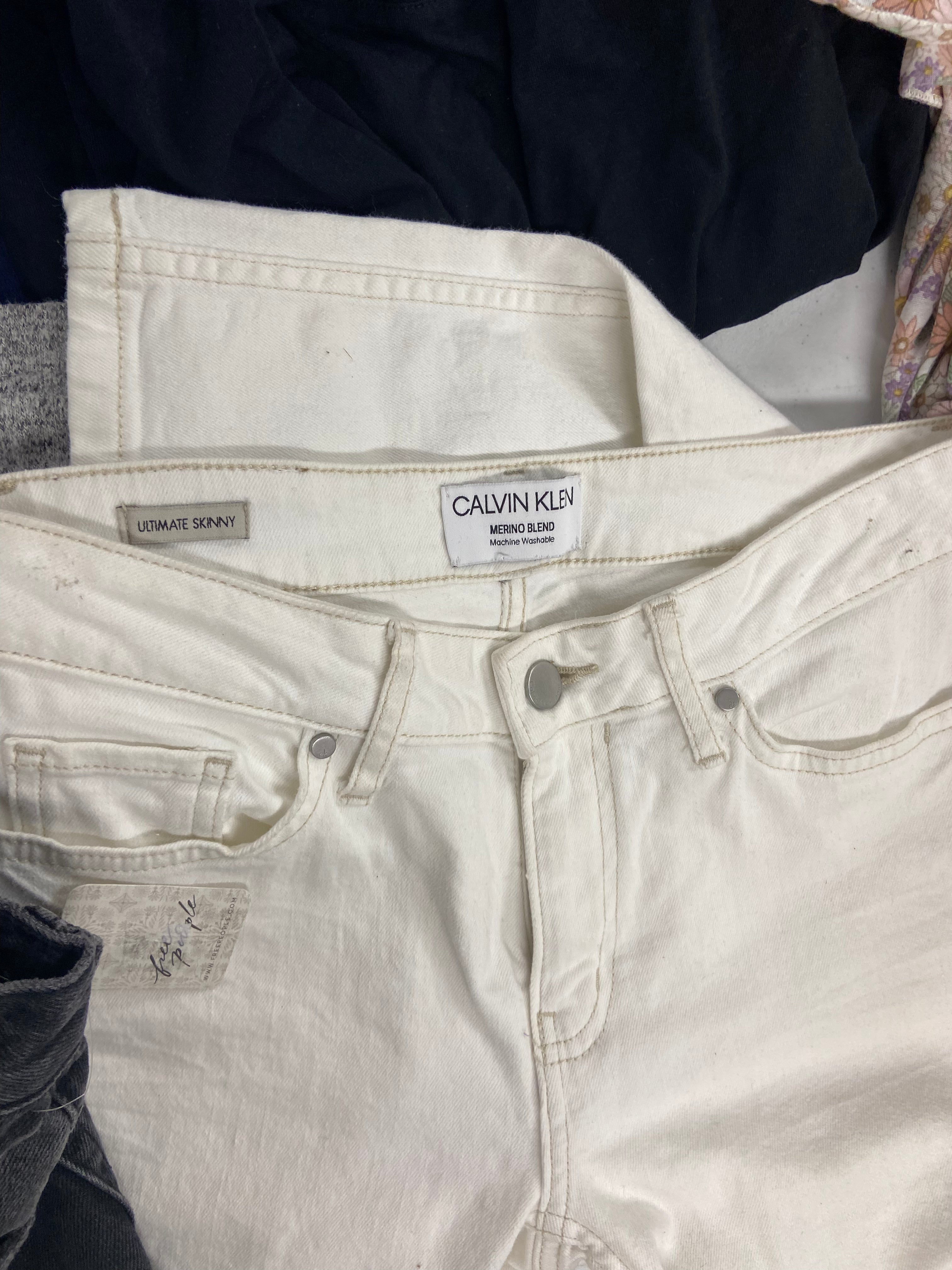 Women's Clothing Dress & Others, Wholesale Lot, POLO RALPH LAUREN, LUCKY BRAND, CALVIN KLEIN, SUN + STONE, EMERALD SUNDAE  and more, 20 items, Shelf Pulls, MSRP $1,225