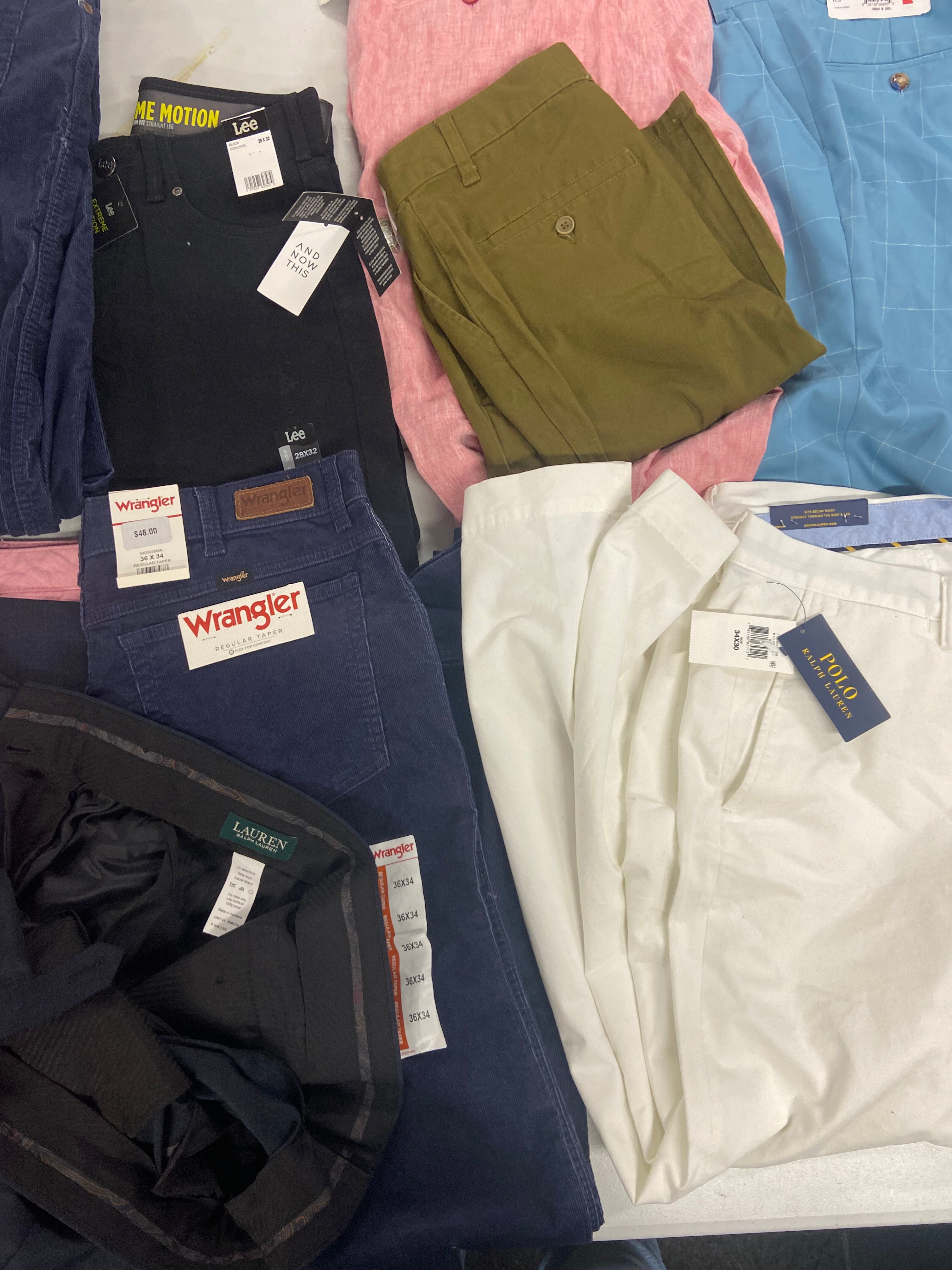 Men's Clothing Bottoms Wholesale Lot, POLO RALPH LAUREN, TAYION, WRANGLER, LEE and more, 9 items, Shelf Pulls, MSRP $835