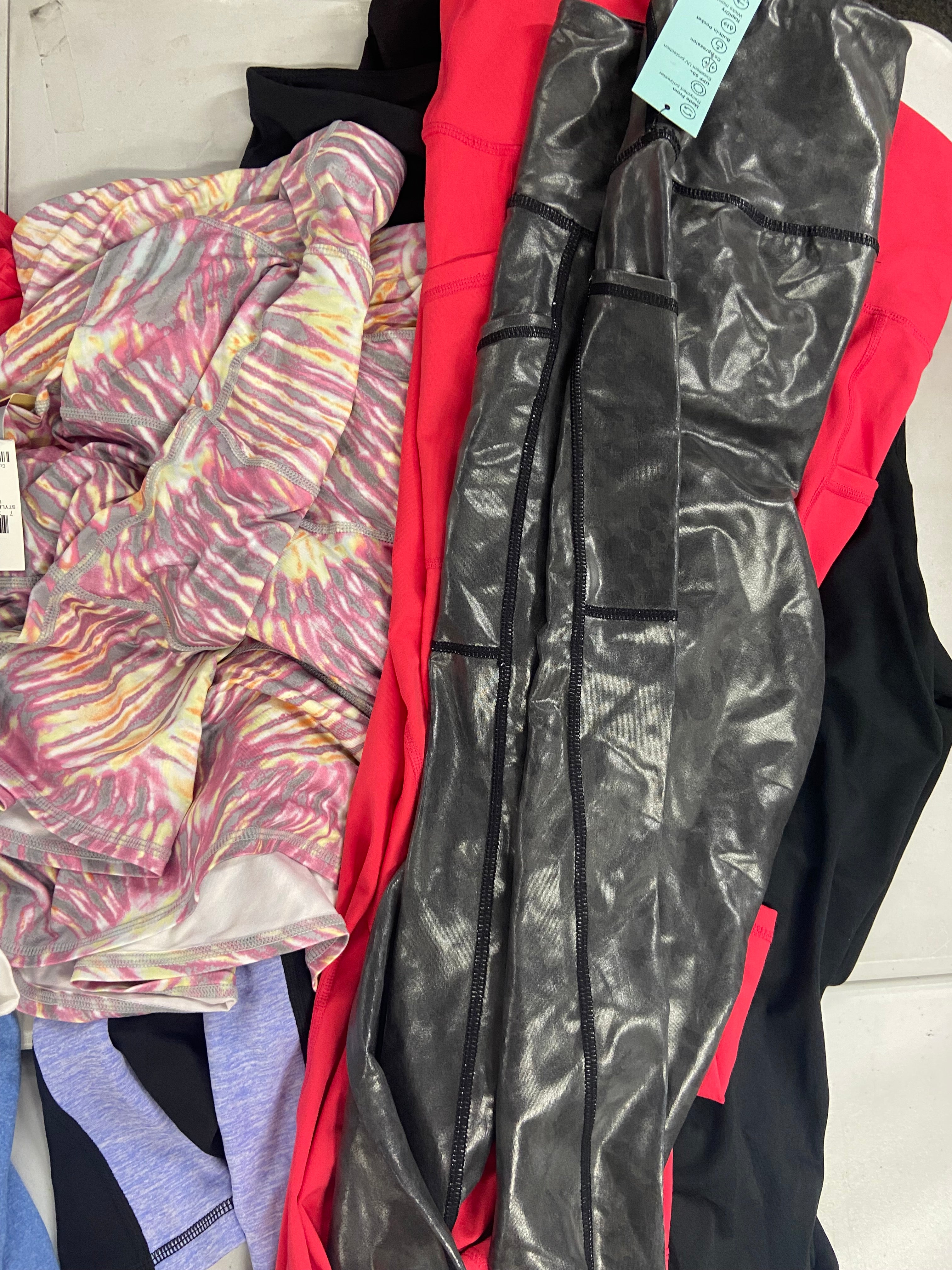 Women's Clothing Activewear Wholesale Lot, COLUMBIA, IDEOLOGY, 17 items, Shelf Pulls, MSRP $551