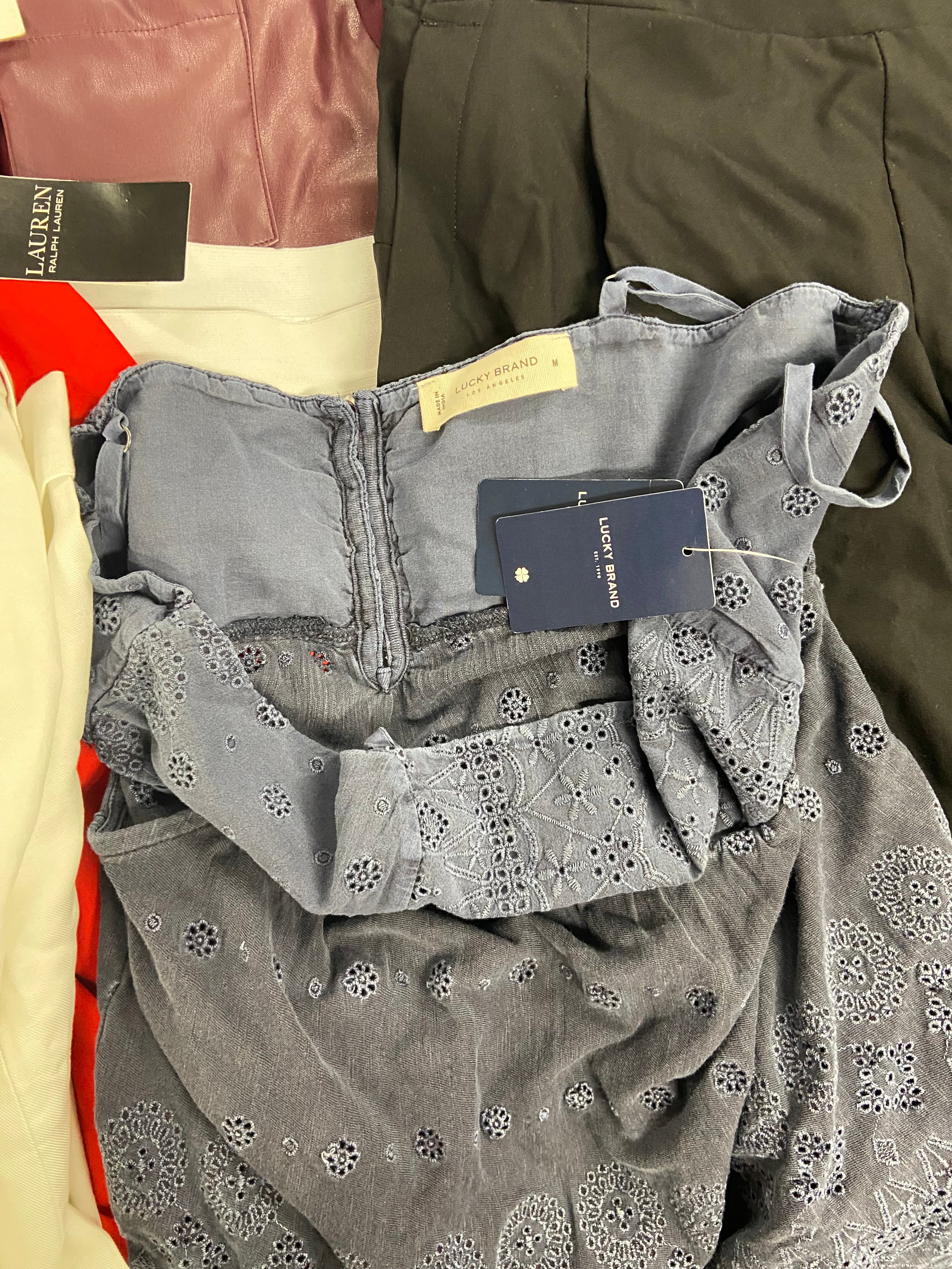 Women's Clothing Assorted Wholesale Lot, LAUREN RALPH LAUREN, LUCKY BRAND, CALVIN KLEIN, AMERICAN APPAREL, FREE PEOPLE and more, 13 items, Shelf Pulls, MSRP $1,053
