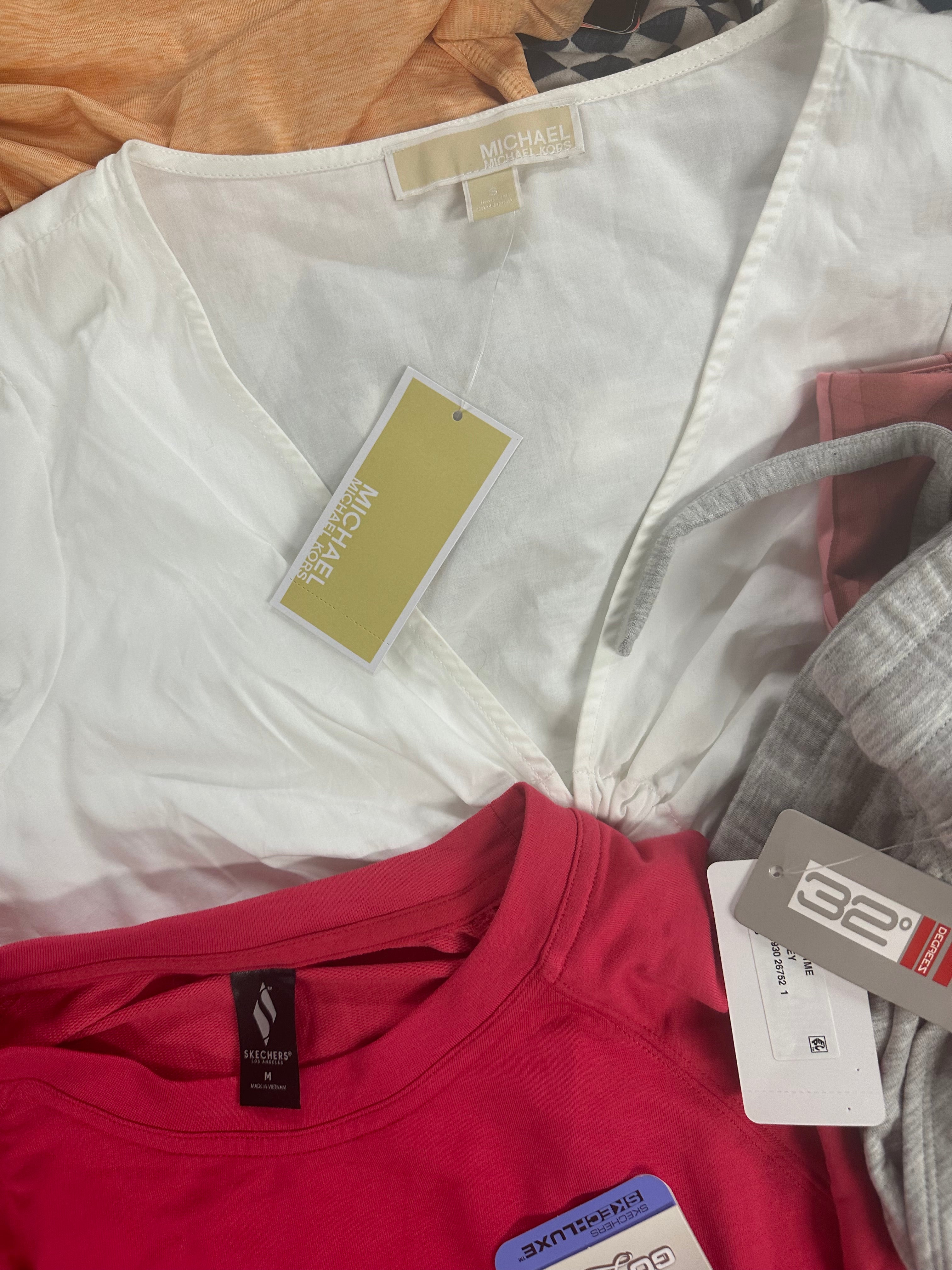 Women's Clothing Assorted Wholesale Lot, LAUREN RALPH LAUREN, MICHAEL KORS, DKNY, NATORI, SKECHERS, BASS OUTDOOR and more, 16 items, Shelf Pulls, MSRP $758