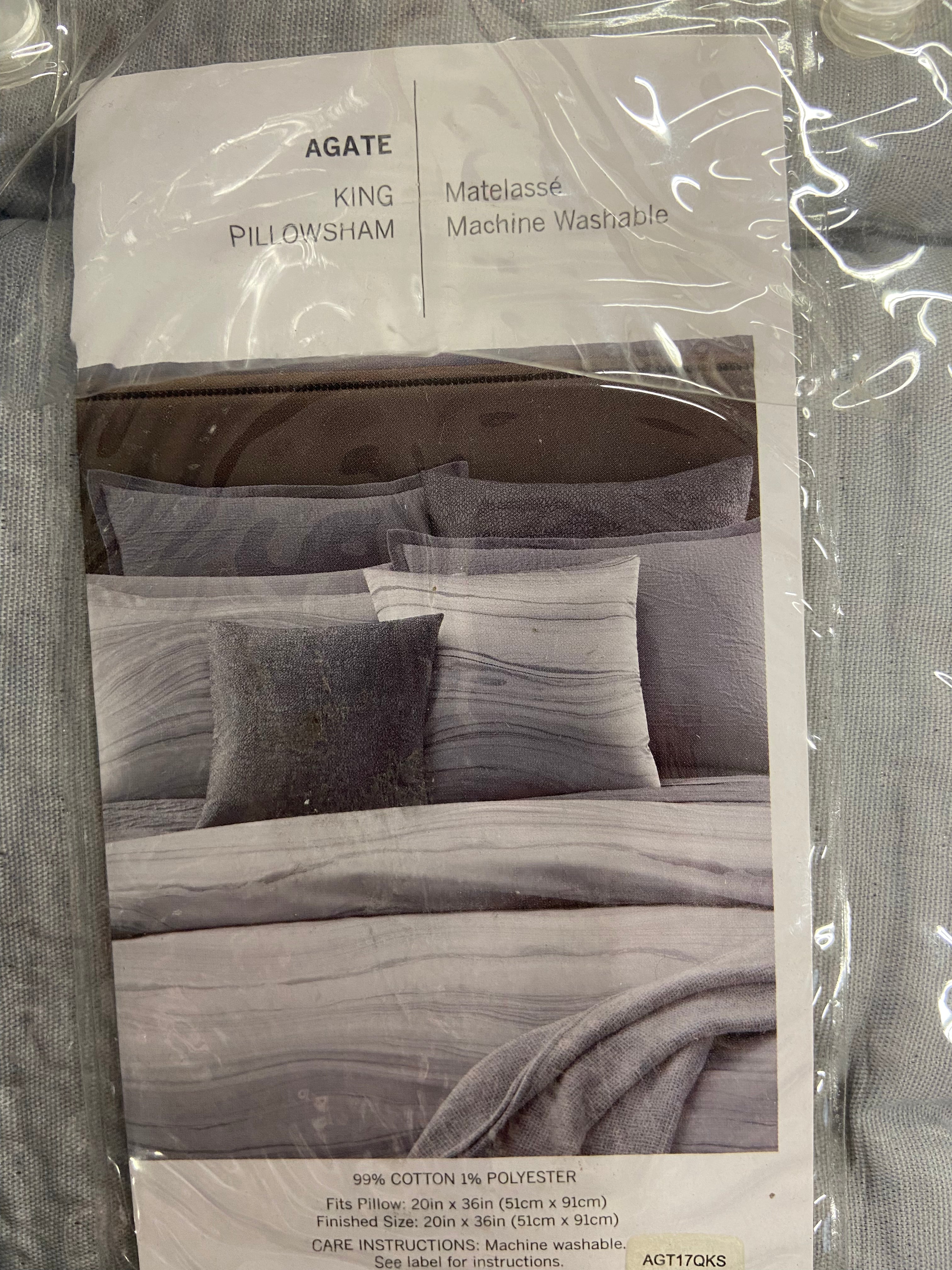 Decorative Pillows,  Duvet Cover Set & Others Wholesale Lot, SKY MIA, SKY SMOCK, OAKE, KAS ROOM SPARROW & WREN and More, 9 items, Shelf Pulls, MSRP $719