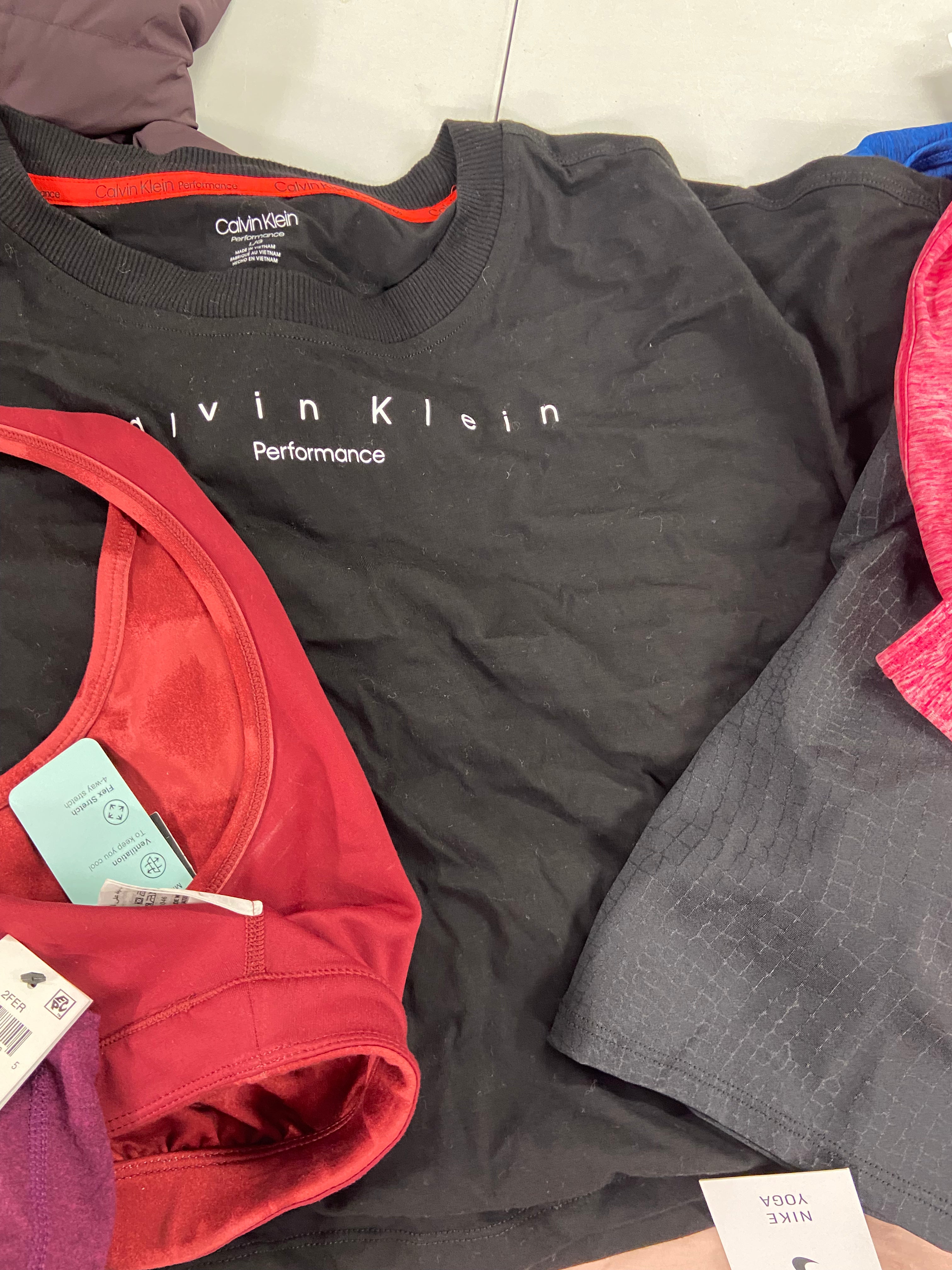 Women's Clothing Activewear Wholesale Lot, NIKE, COR, K-DEER,  32 DEGREES, CK PERFORMANCE, 22 items, Shelf Pulls, MSRP $1,006